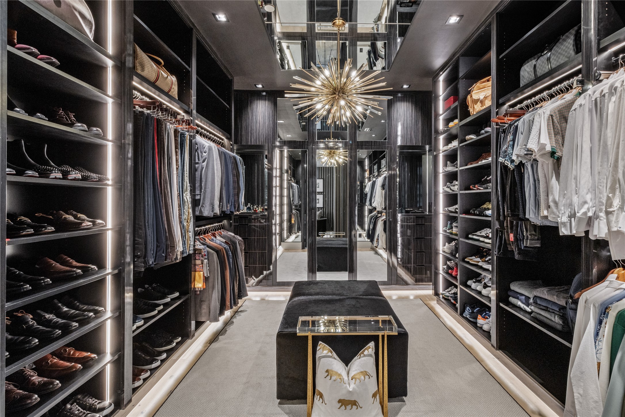 1409 Post Oak Boulevard, #2301, Houston, TX 77056