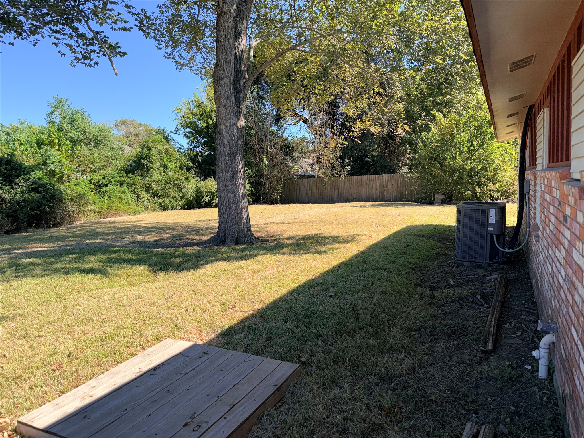 6106 Linton Lane, Texas City, TX 77591