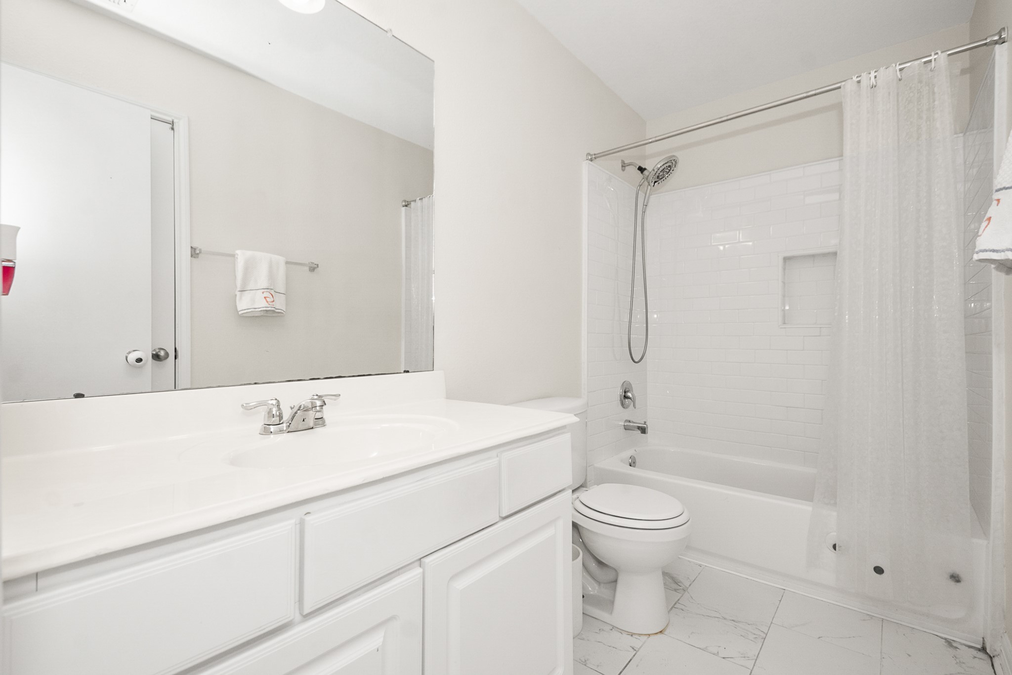 12510 Greencanyon Drive, Houston, TX 77044
