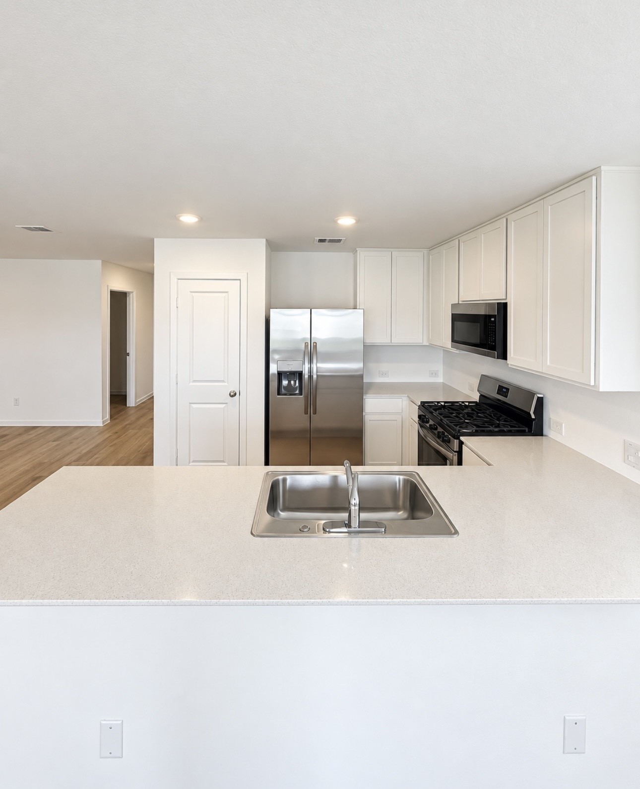 2607 Shiprock Cove Drive, League City, TX 77573 2607 Shiprock Cove Drive, League City, TX 77573