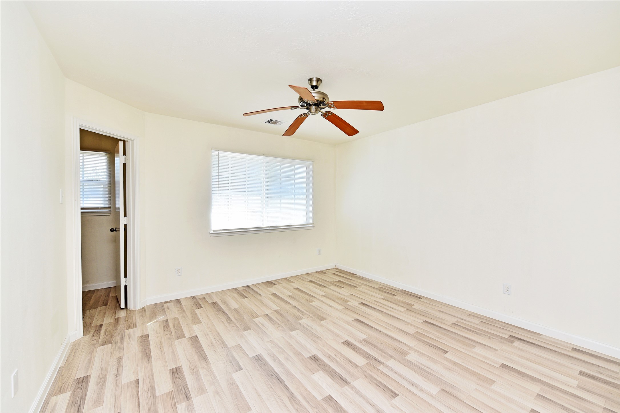 6711 Haven Forest Lane, Rosenberg, TX 77469