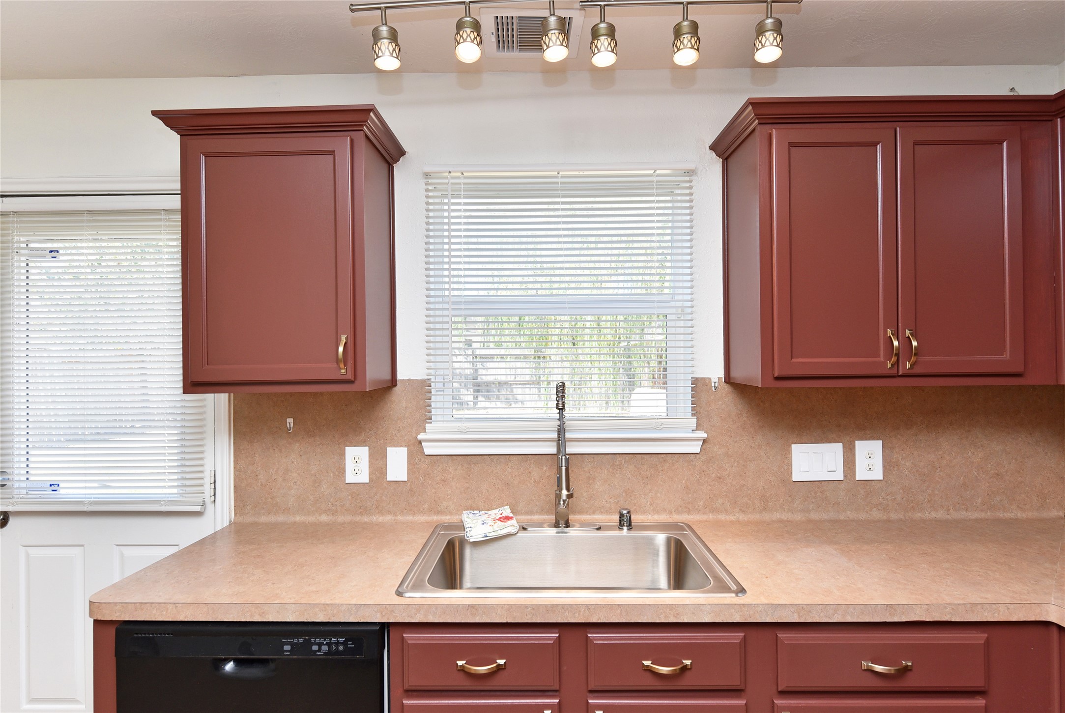 6711 Haven Forest Lane, Rosenberg, TX 77469