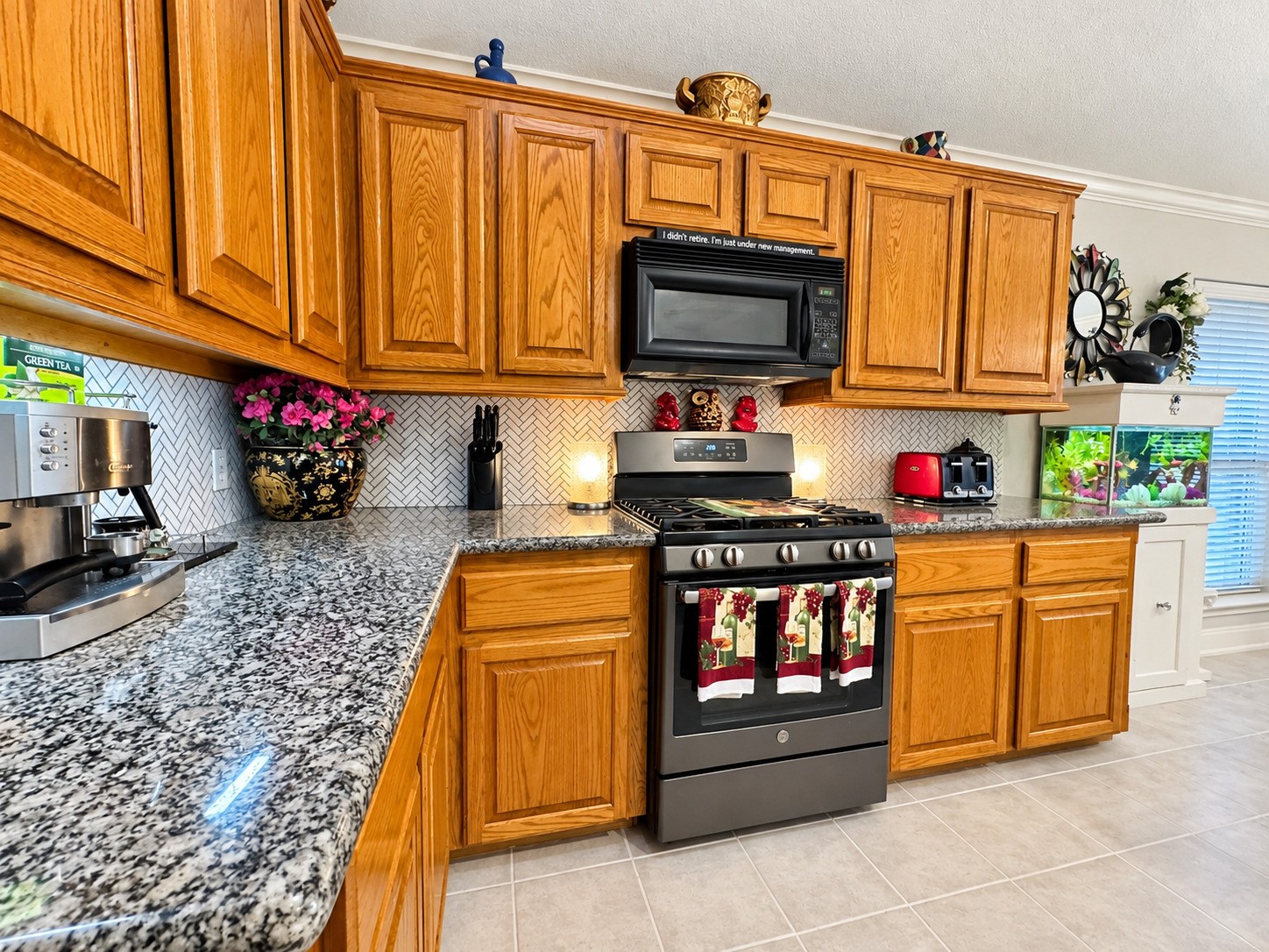 11818 Old Spanish Trail, Santa Fe, TX 77510
