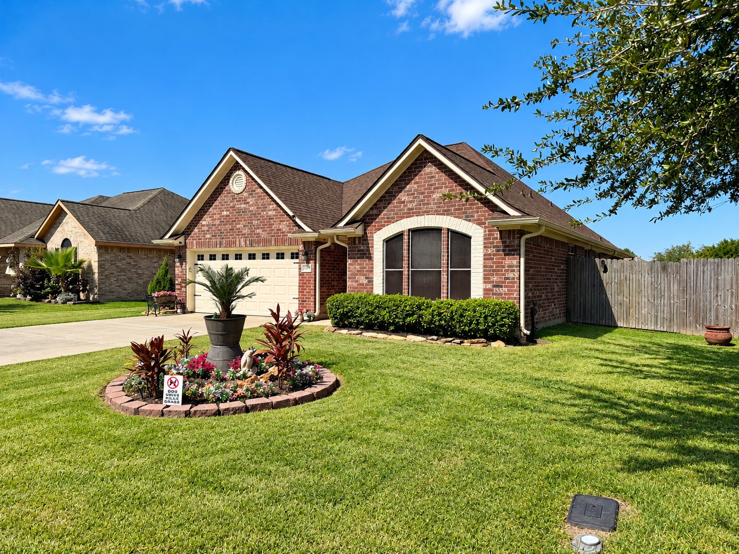 11818 Old Spanish Trail, Santa Fe, TX 77510 11818 Old Spanish Trail, Santa Fe, TX 77510