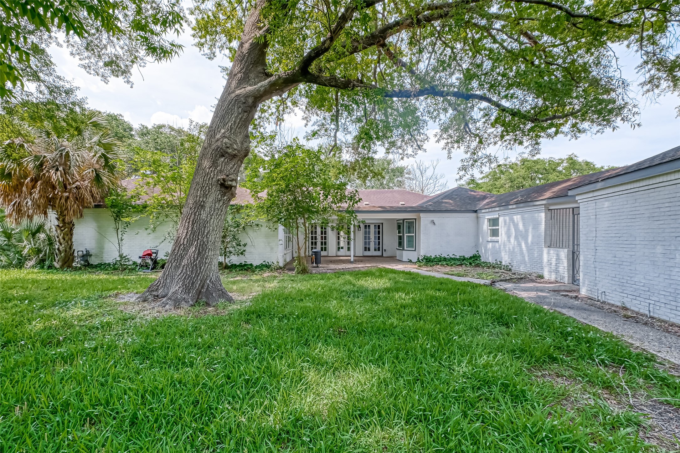 5319 S Braeswood Boulevard, Houston, TX 77096