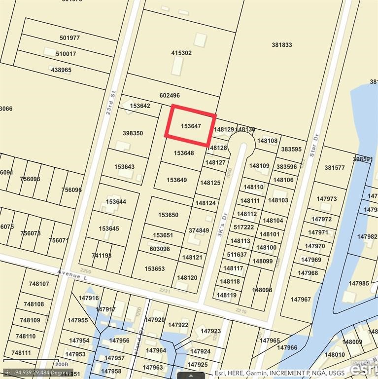 2250 Avenue L, San Leon, TX 77539 2250 Avenue L, San Leon, TX 77539