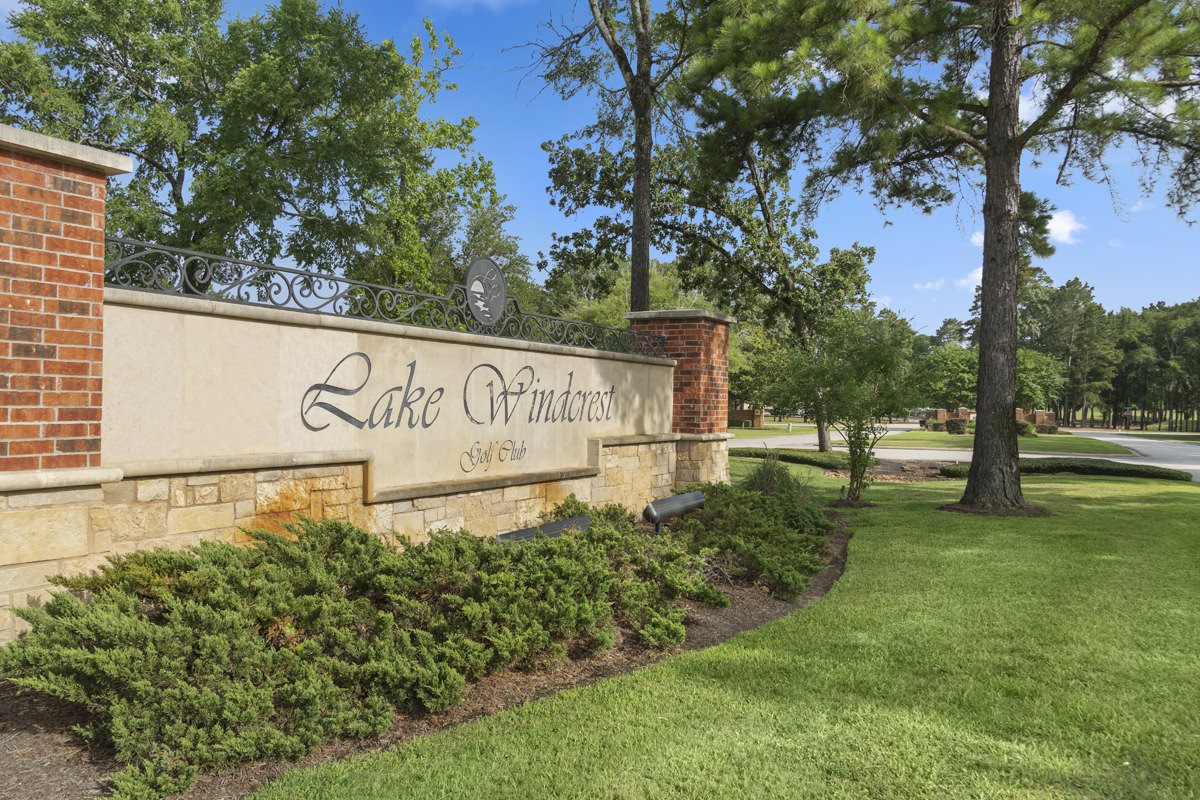 Lake Windcrest Golf Club