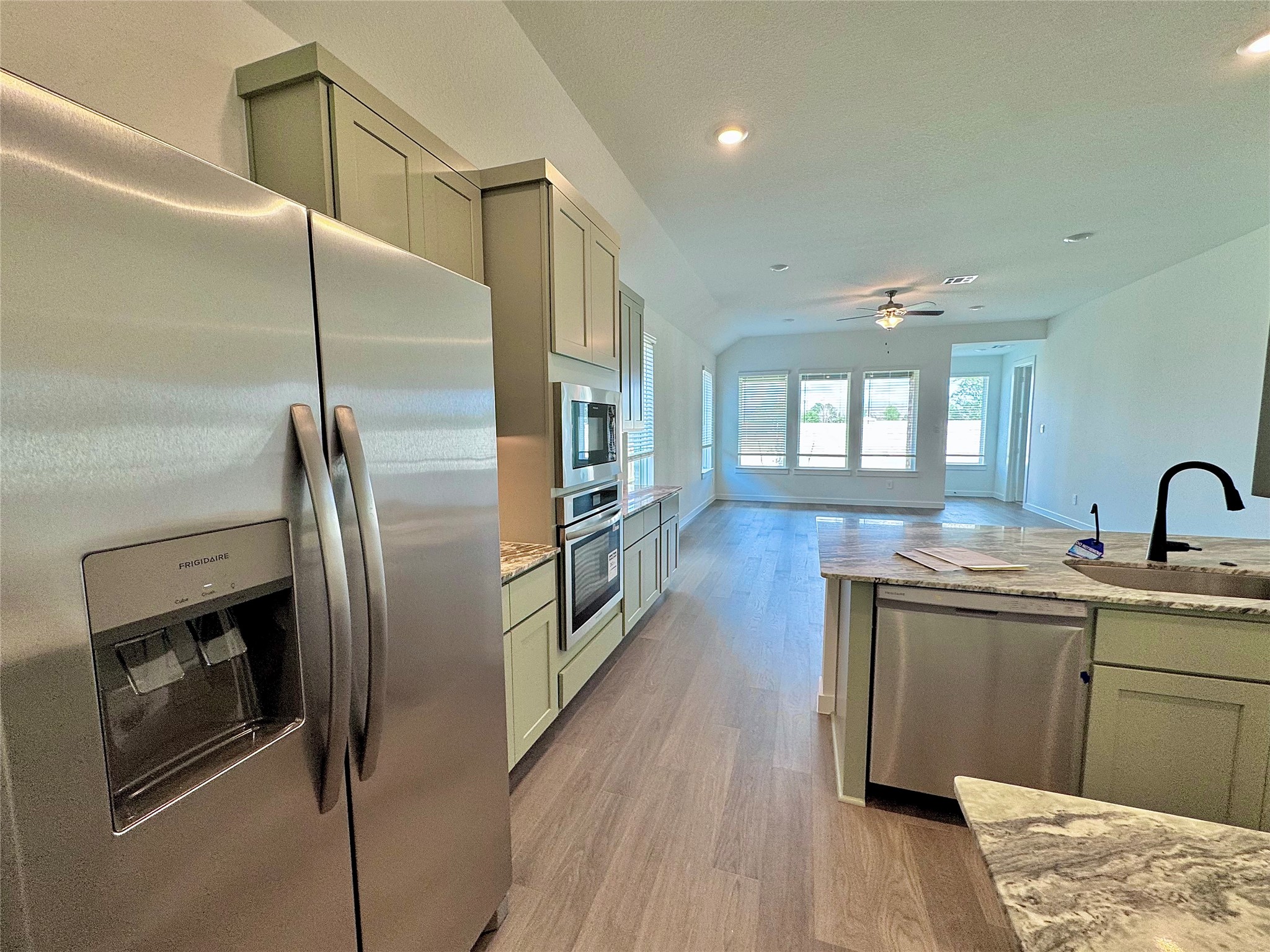 3315 Daily Harvest Drive, Pearland, TX 77581