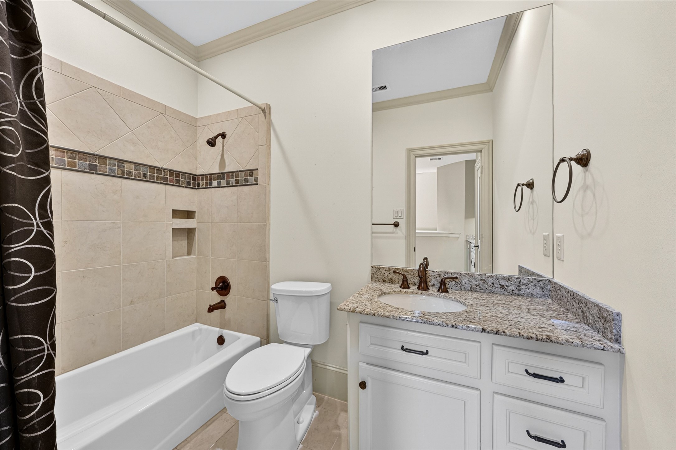 2400 Avalon Place, Houston, TX 77019