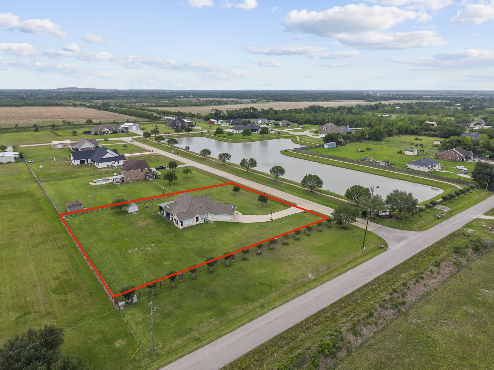 16003 Three Oaks Boulevard, Santa Fe, TX 77517