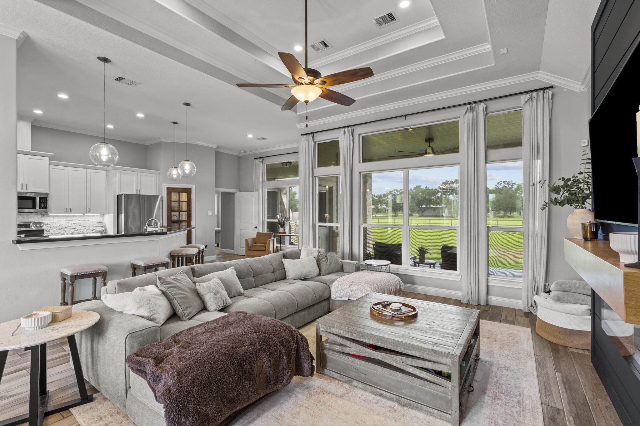 16003 Three Oaks Boulevard, Santa Fe, TX 77517