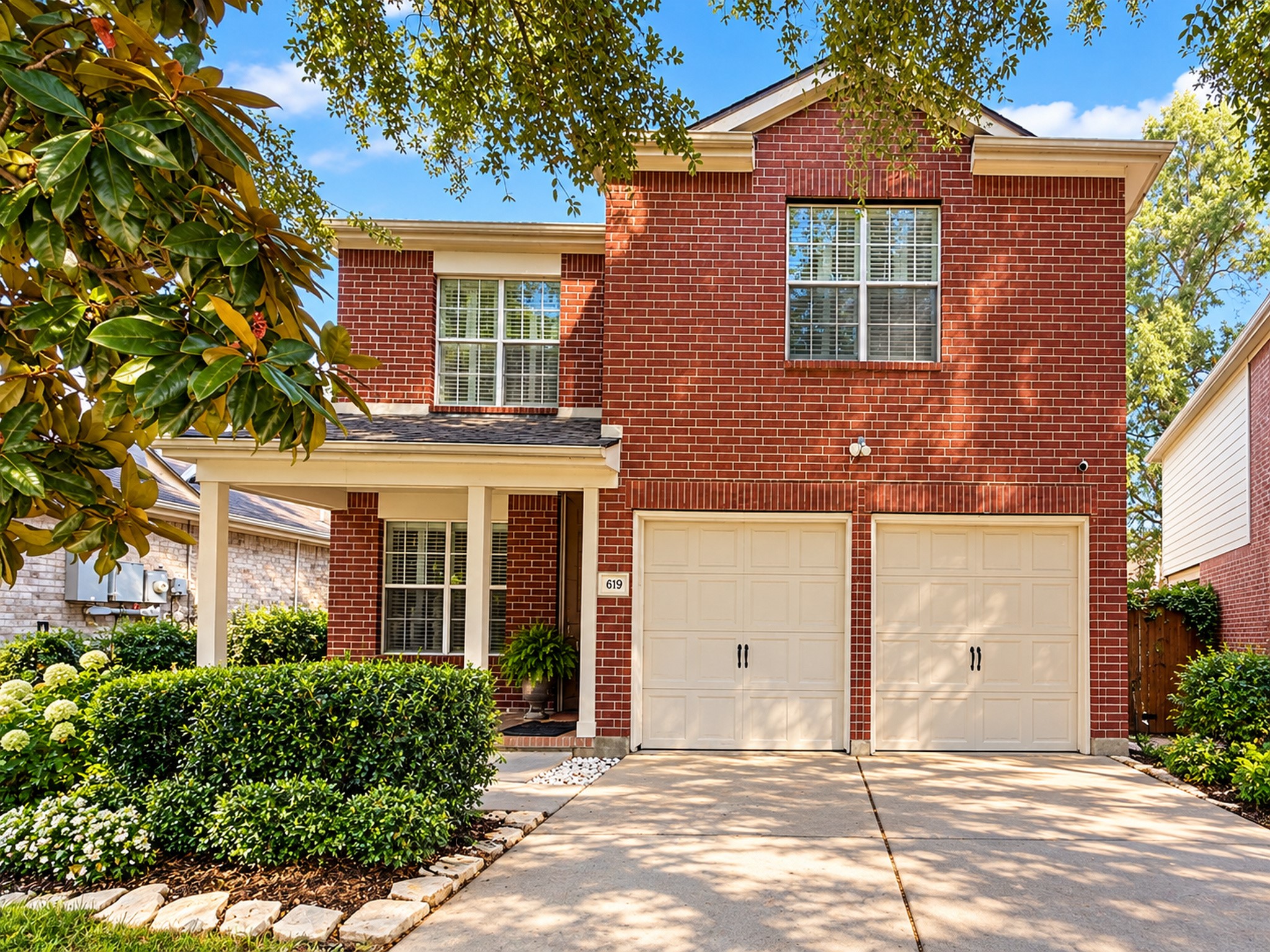 Welcome Home to 619 Cypresswood Trail Welcome Home to 619 Cypresswood Trail
