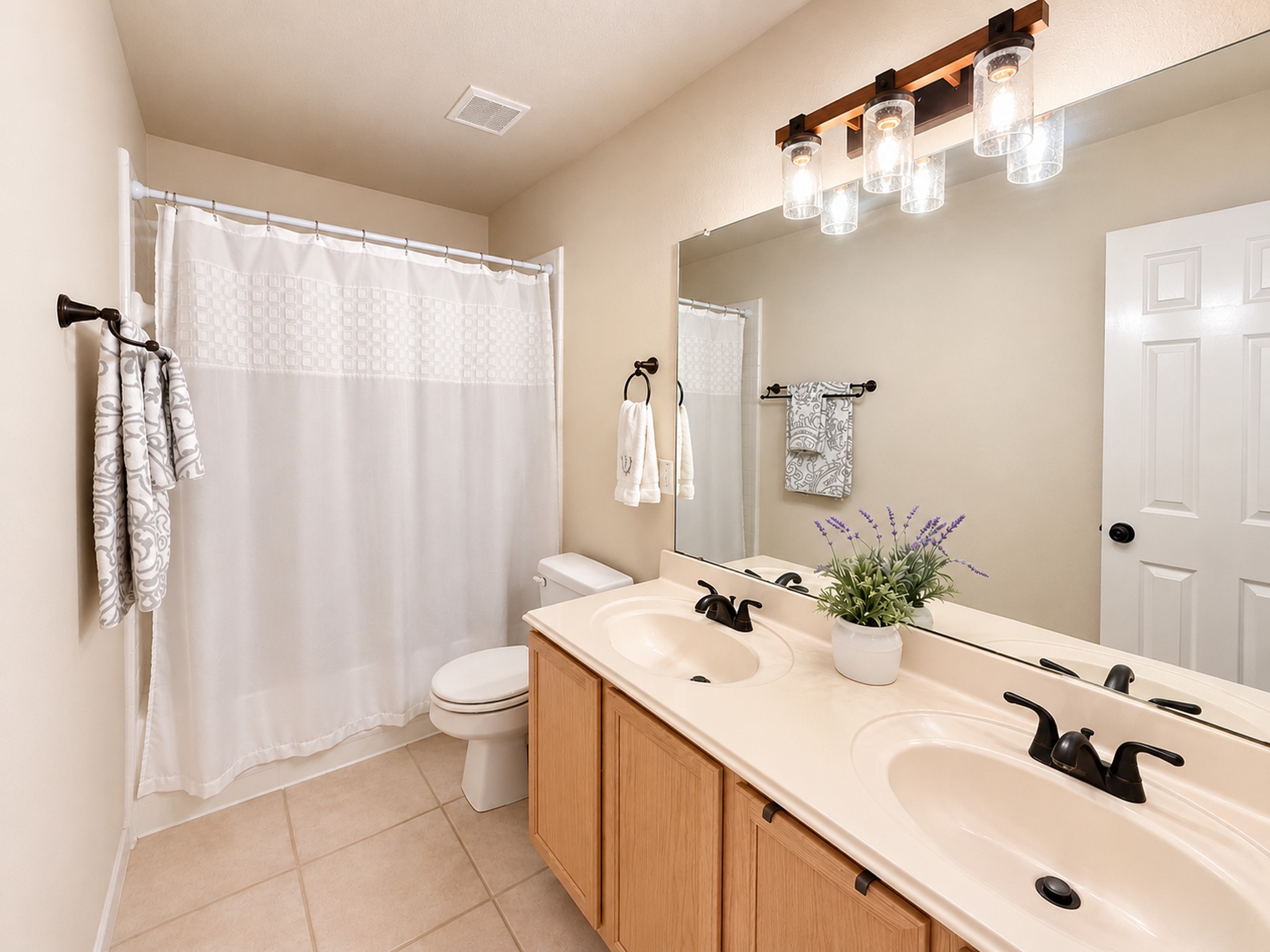 Upstairs Bathroom