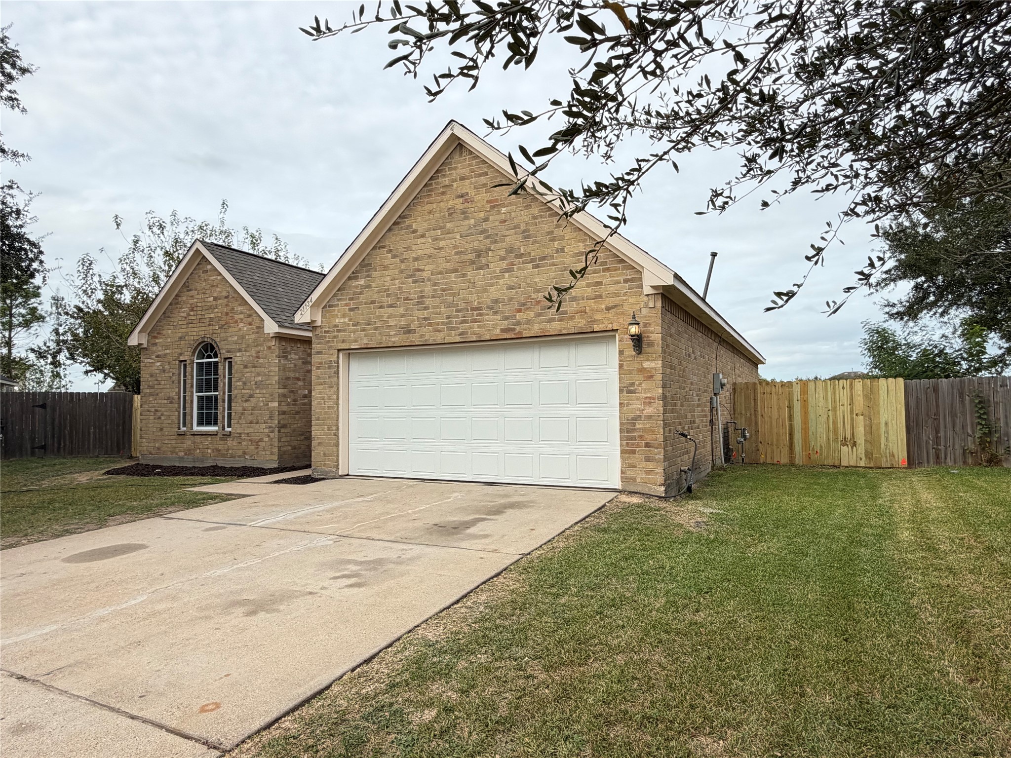 21134 Bear Run Lane, Katy, TX 77449 21134 Bear Run Lane, Katy, TX 77449