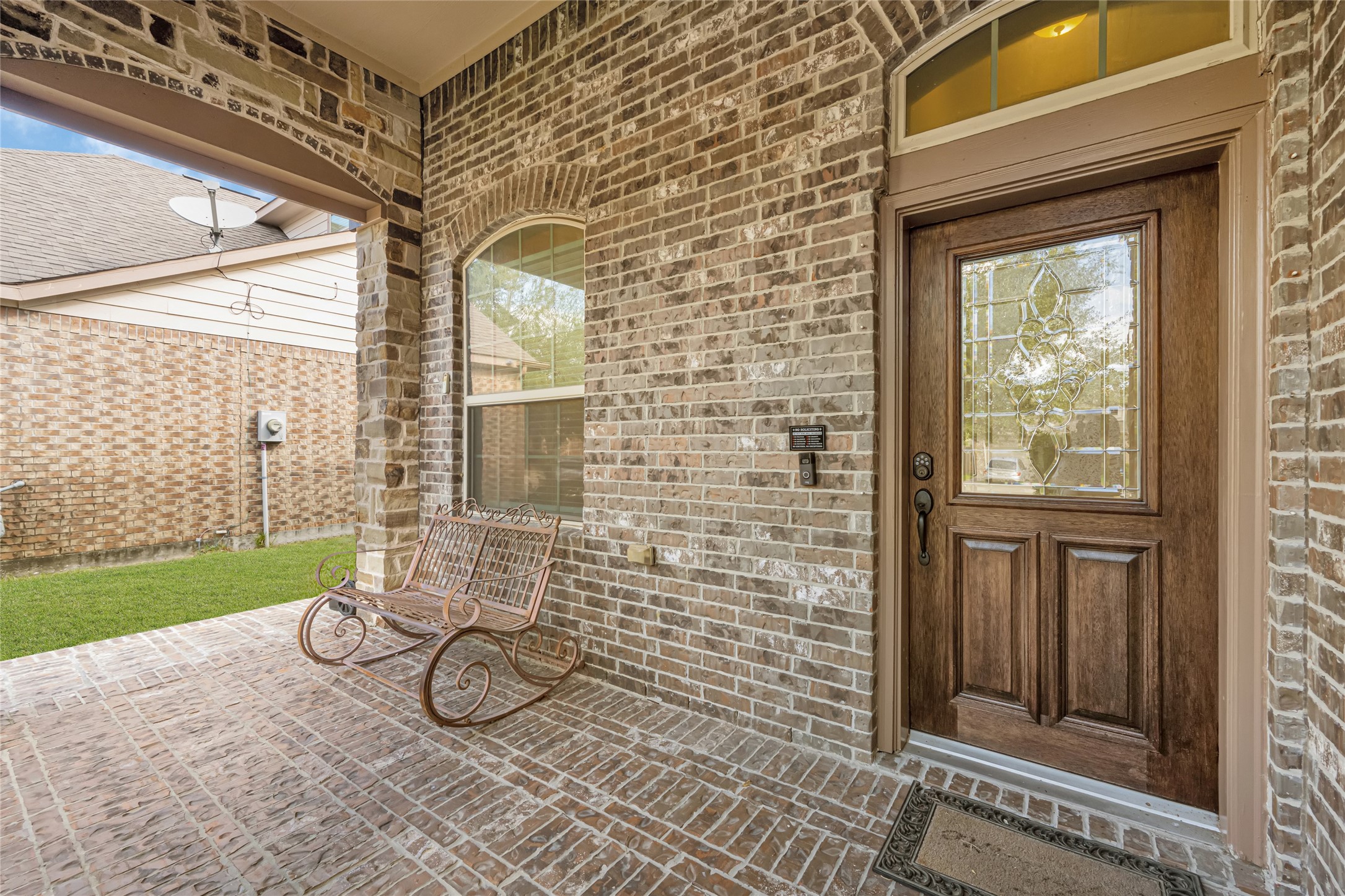 6806 Hunters Trace Lane, Baytown, TX 77521 6806 Hunters Trace Lane, Baytown, TX 77521