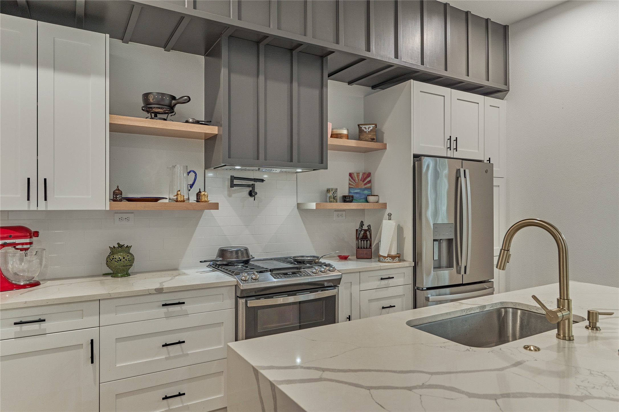 Imagine preparing your favorite meals in this sleek, modern kitchen, where stylish finishes and smart design make every cooking experience a joy