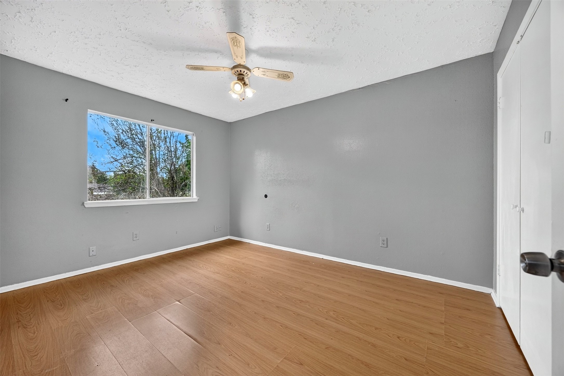 15818 Manfield Drive, Houston, TX 77082