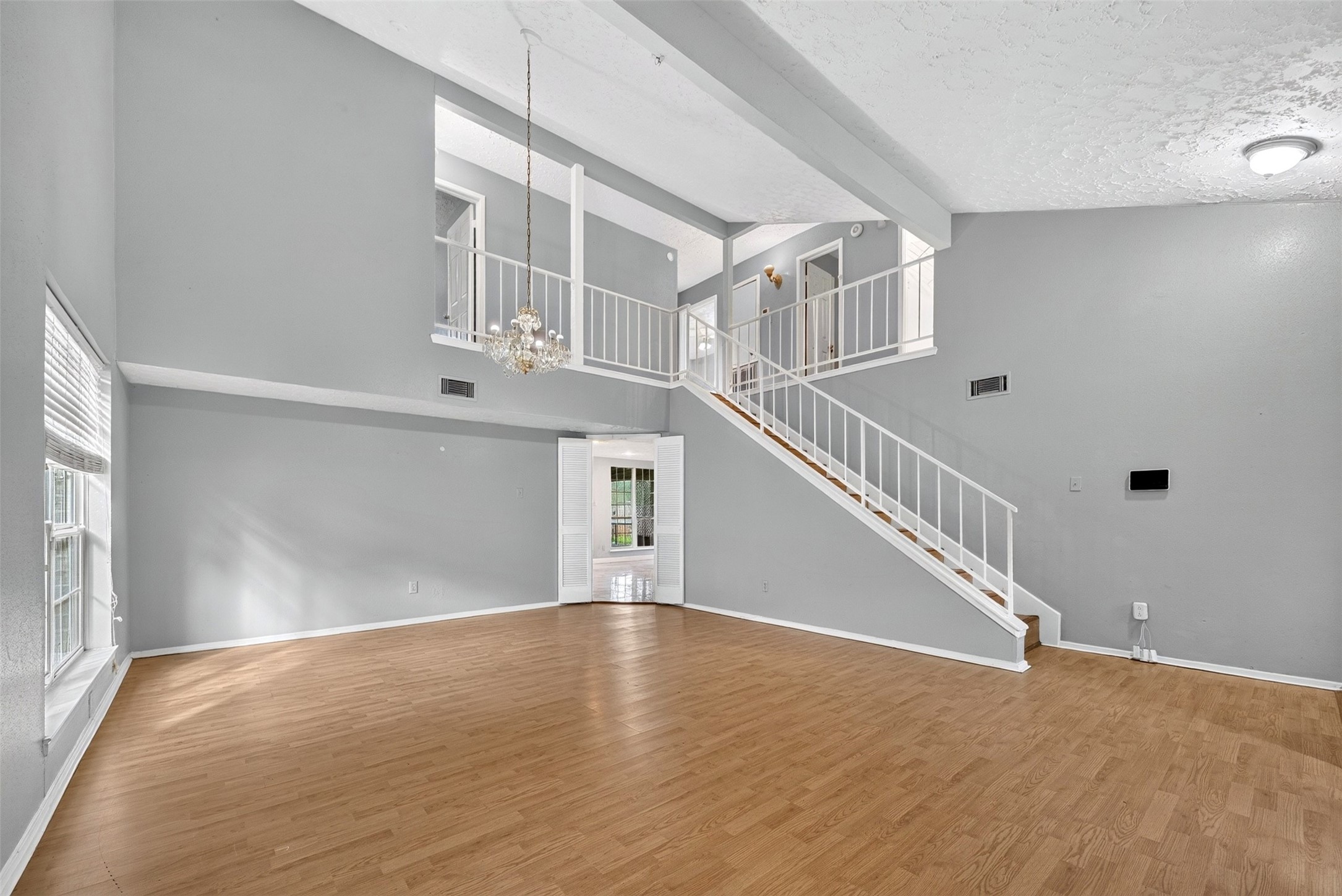 15818 Manfield Drive, Houston, TX 77082