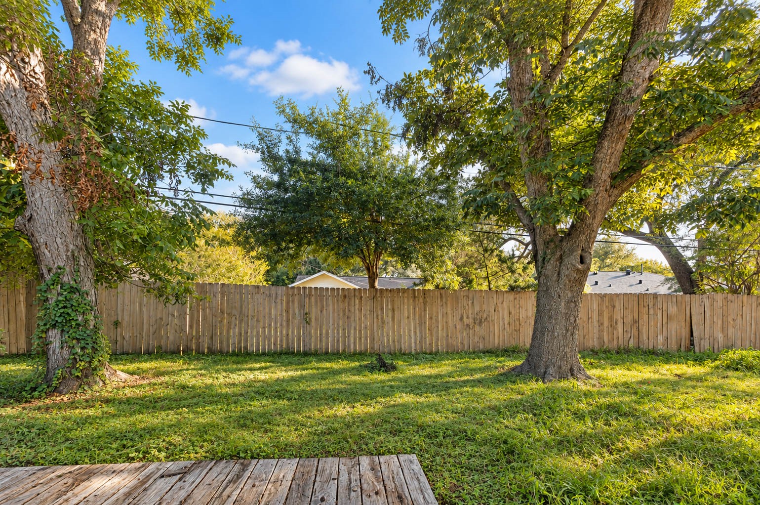 5315 Creekbend Drive, Houston, TX 77096