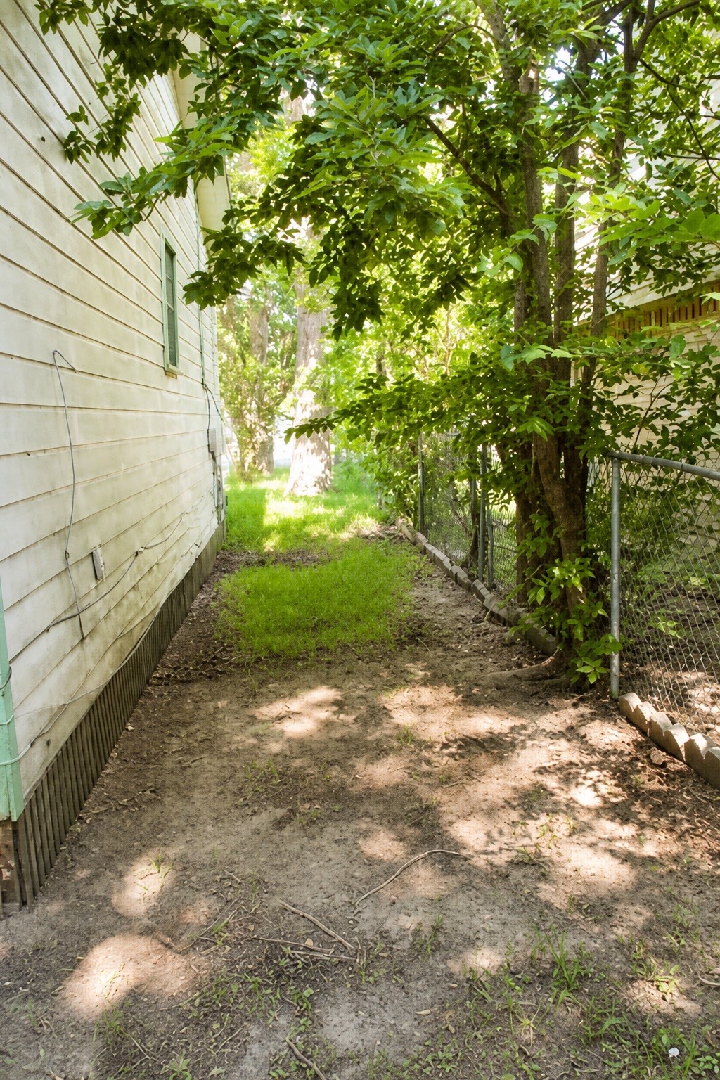 1914 Howell Avenue, La Marque, TX 77568 1914 Howell Avenue, La Marque, TX 77568