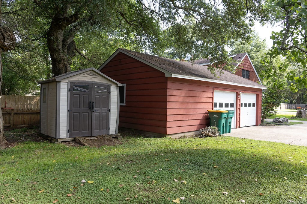 Keep your lawn equipment, gardening tools, and seasonal items neatly stored in the backyard storage shed, leaving your oversized garage free for a workshop, hobbies, or additional storage.