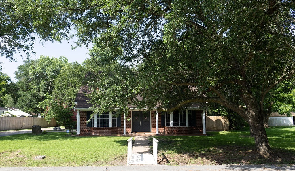 1314 Laurel Street, La Marque, TX 77568