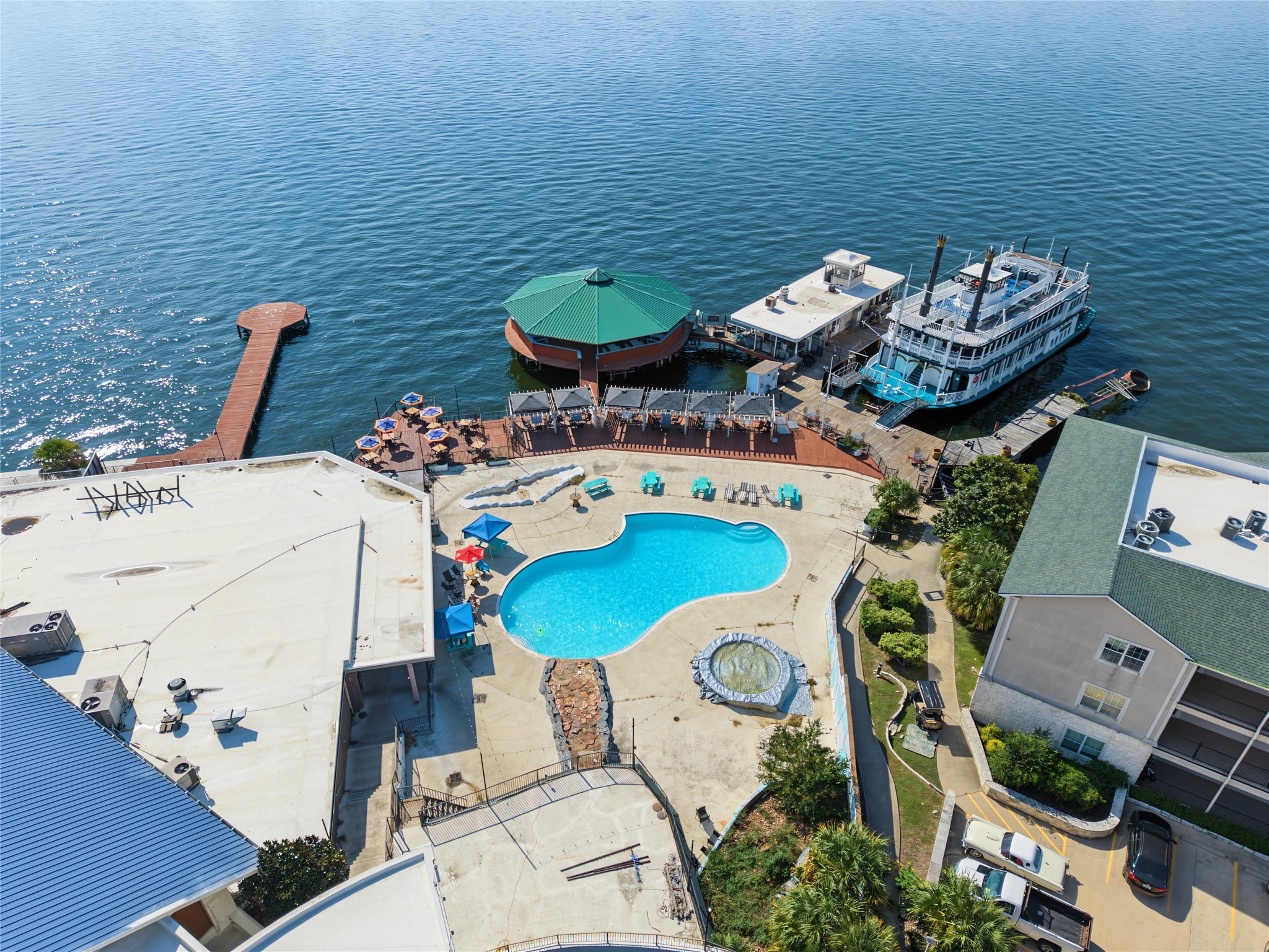 7041 Kingston Cove Lane, #143, Willis, TX 77318