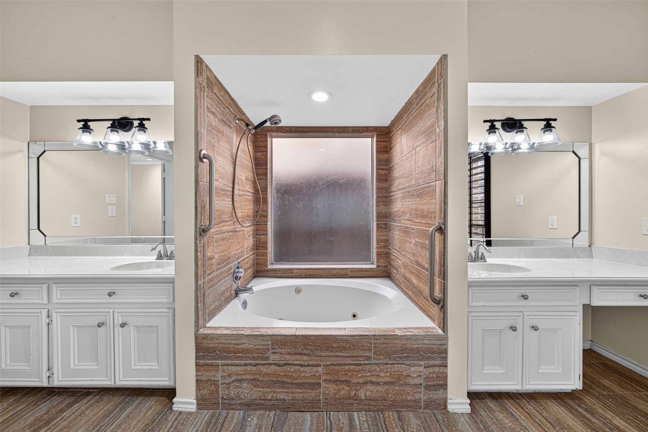 There is a jacuzzi tub for relaxing after a long day.