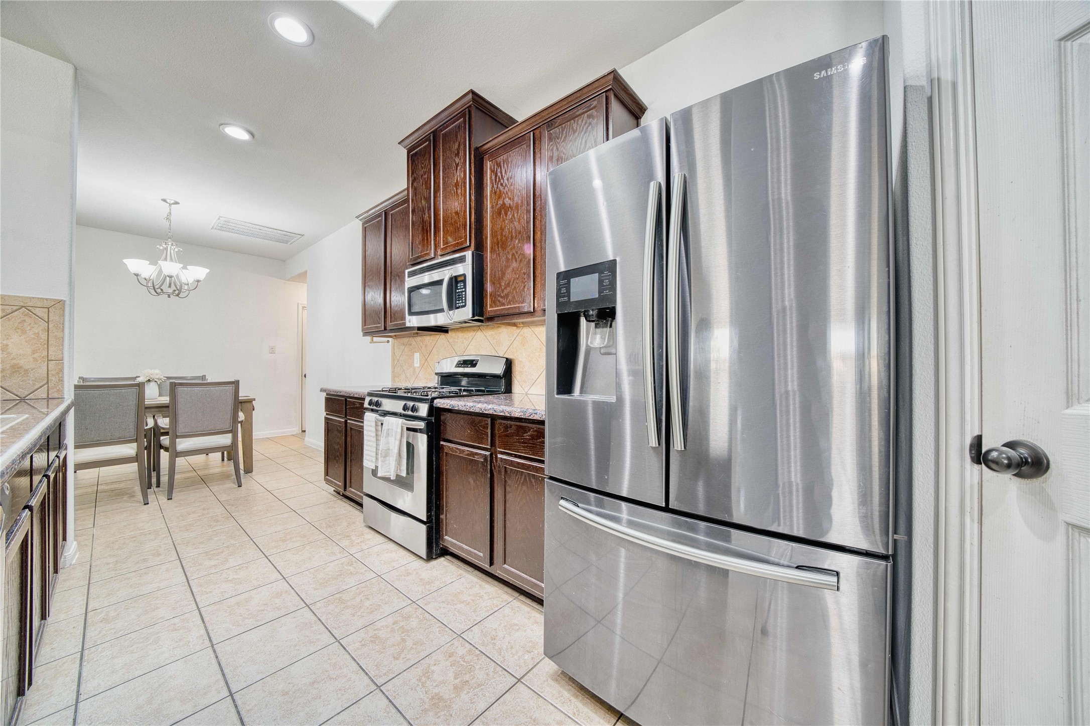 6022 Crakston Street, Houston, TX 77084