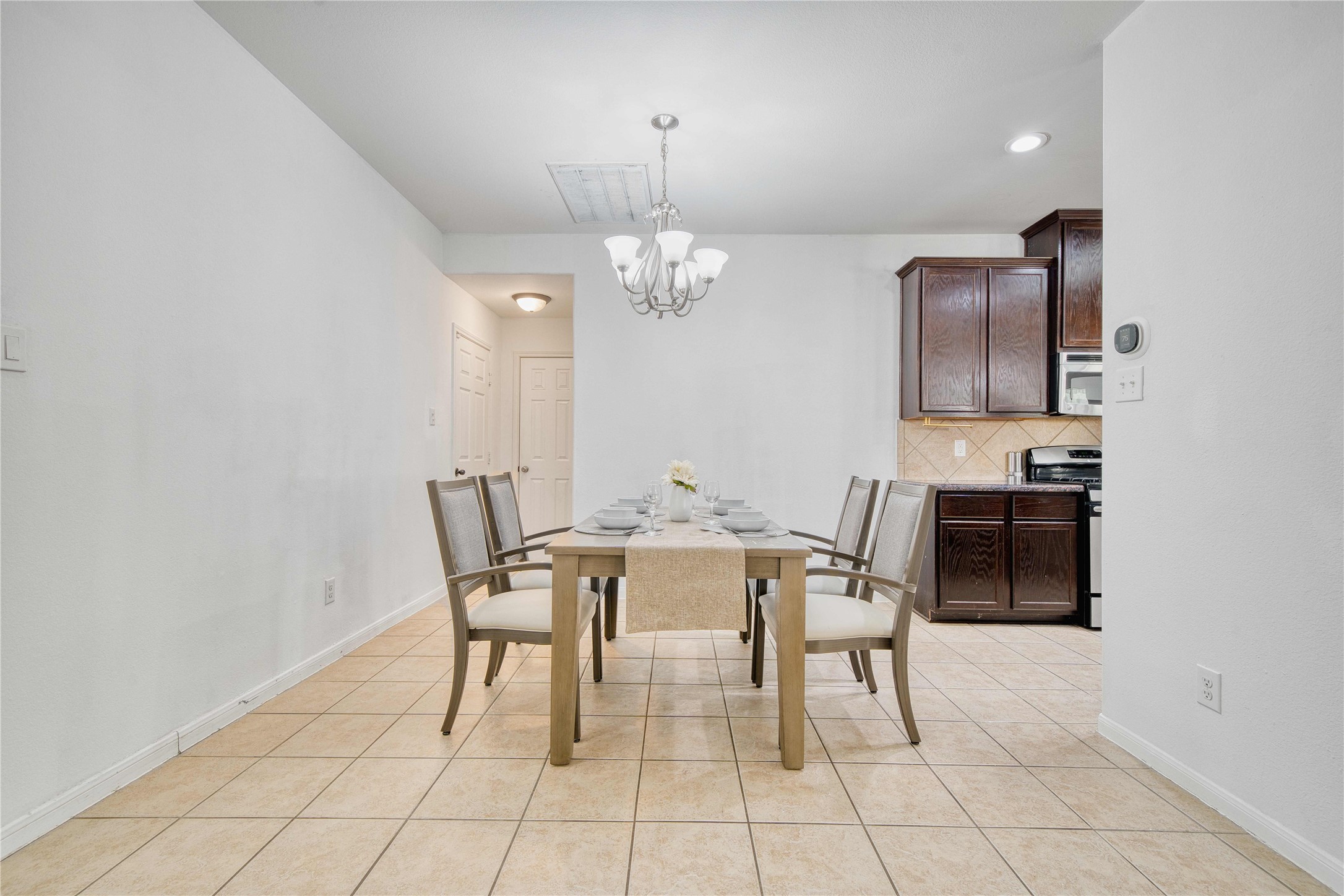 6022 Crakston Street, Houston, TX 77084