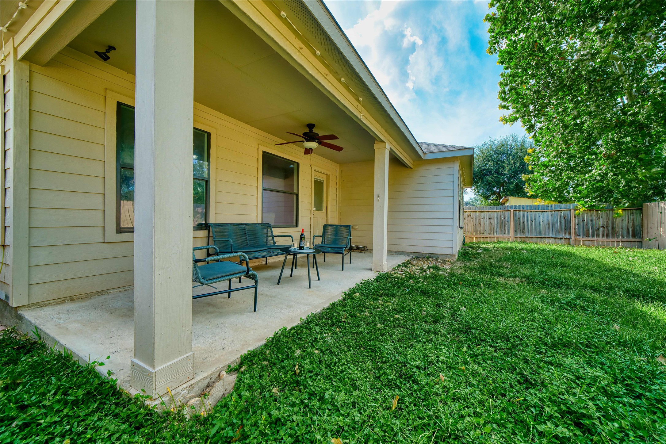 6022 Crakston Street, Houston, TX 77084