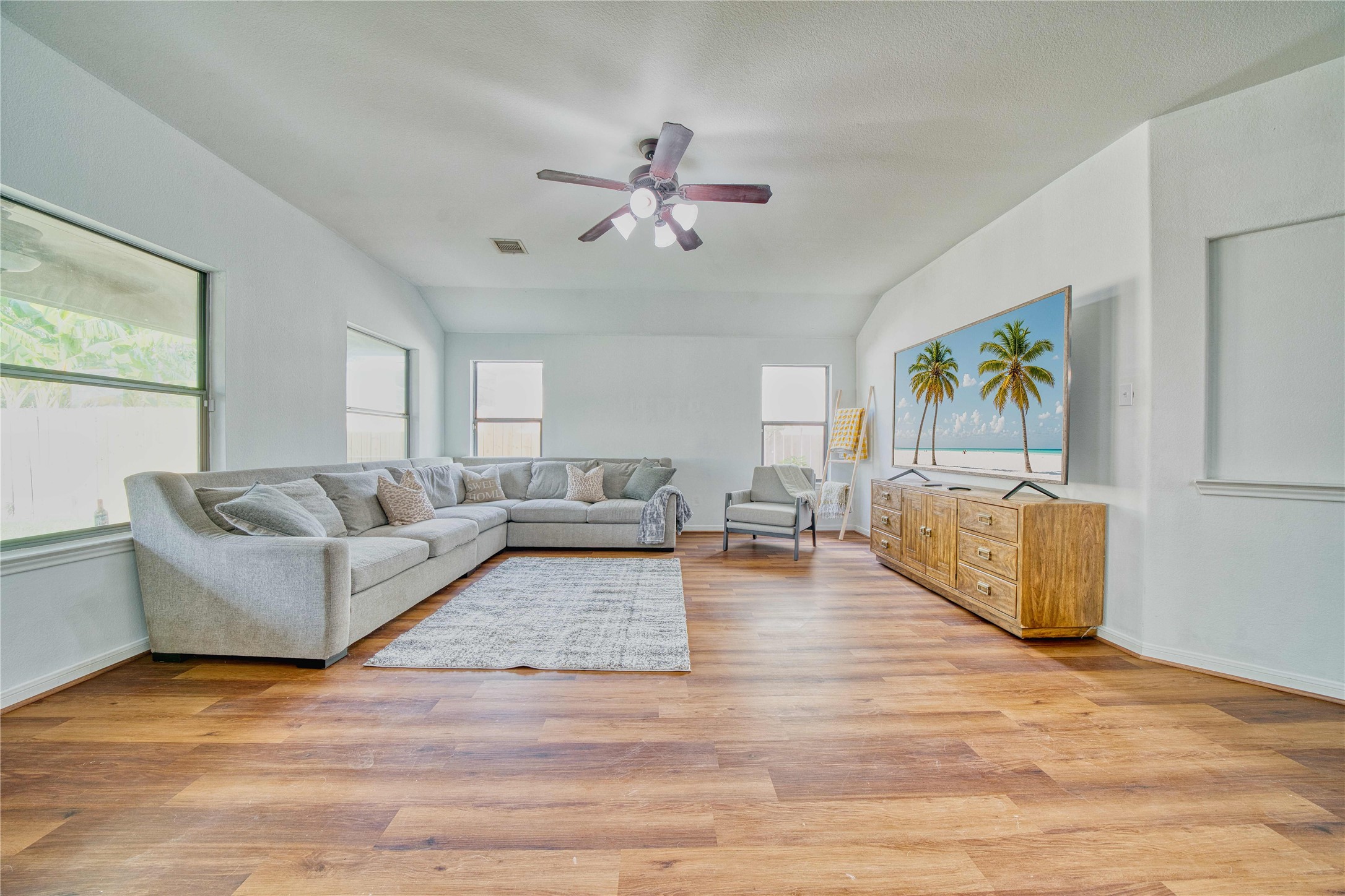 6022 Crakston Street, Houston, TX 77084