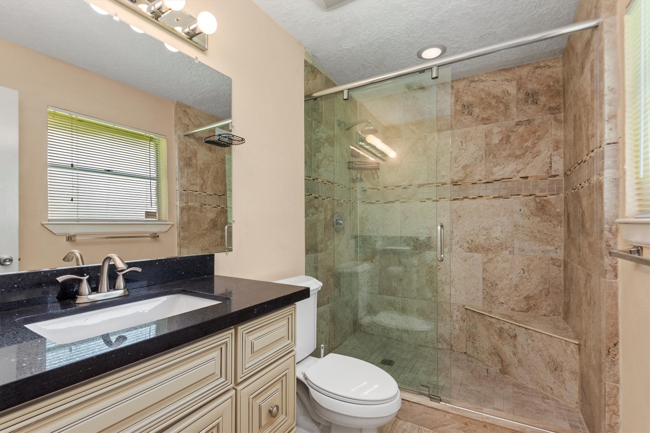 4906 Green Willow Lane, Dickinson, TX 77539
