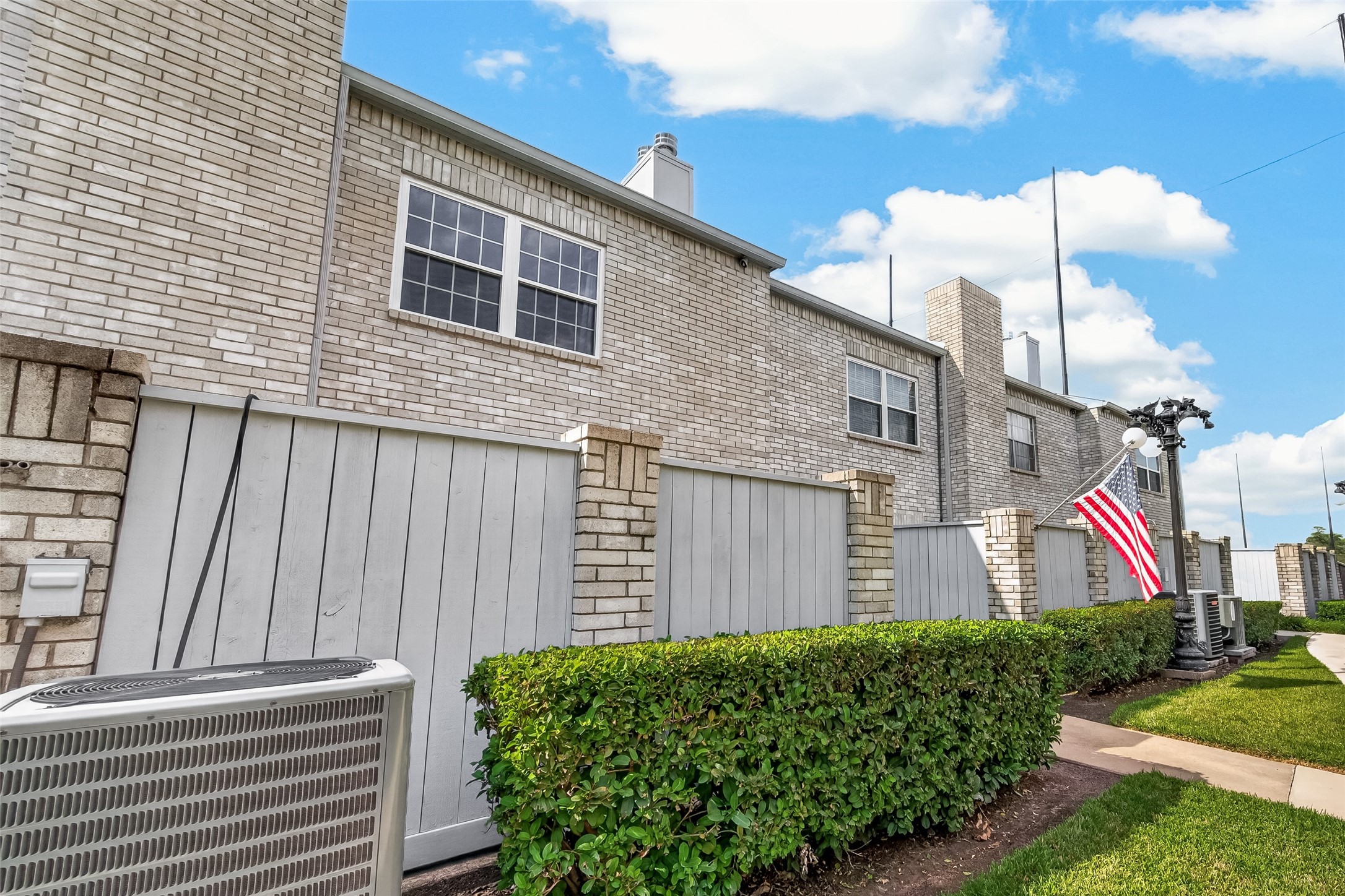 198 Wilcrest Drive, #198, Houston, TX 77042
