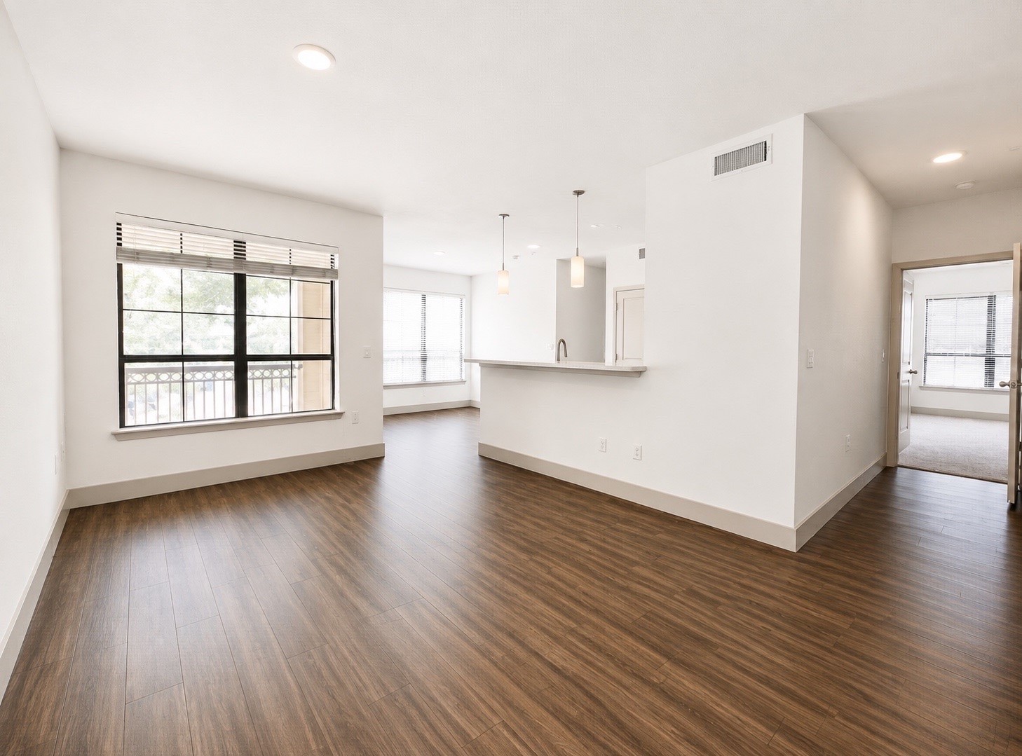 2222 Smith st Street, #319, Houston, TX 77002 2222 Smith st Street, #319, Houston, TX 77002