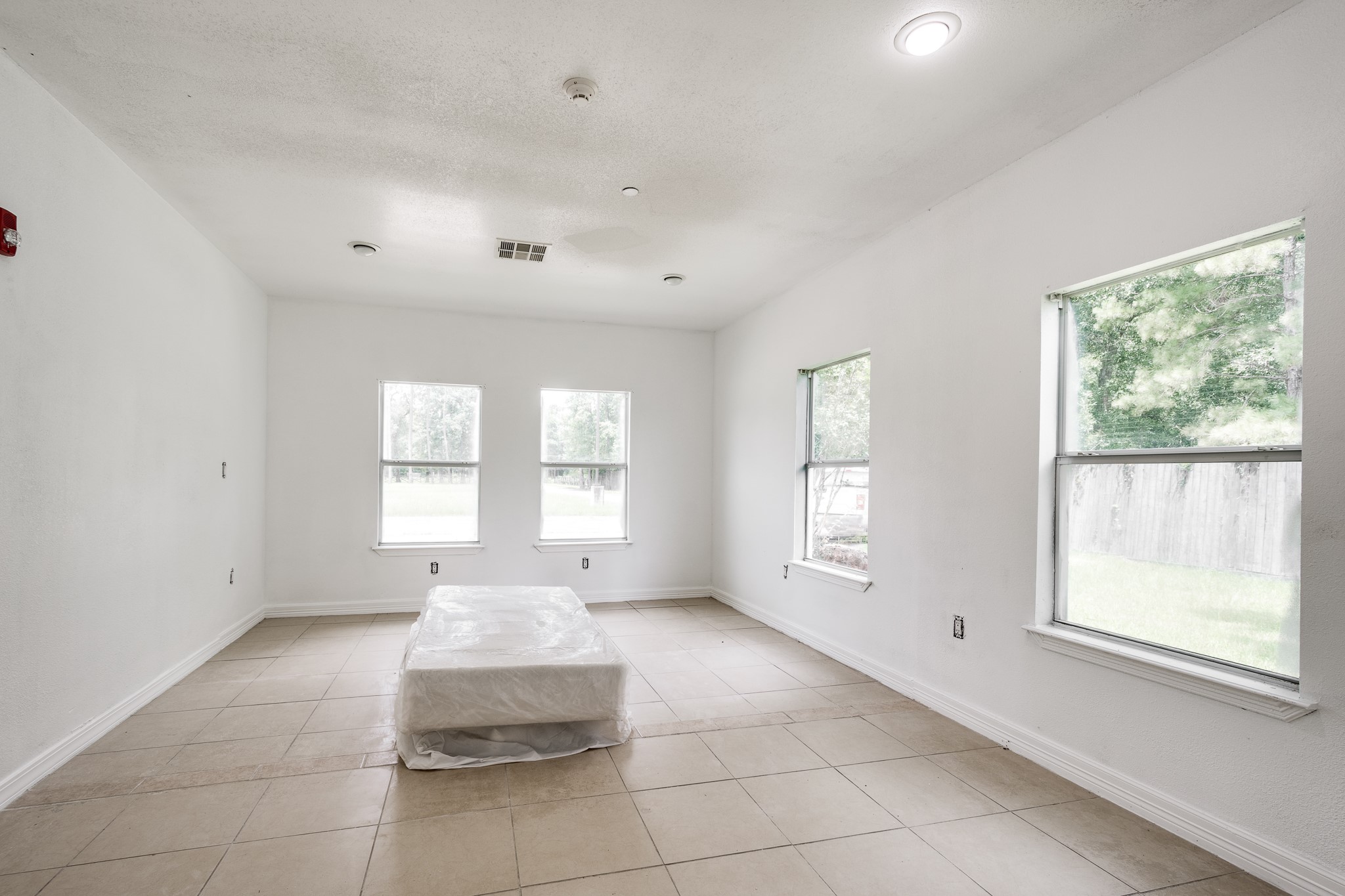Building #2 bedroom/extra room.