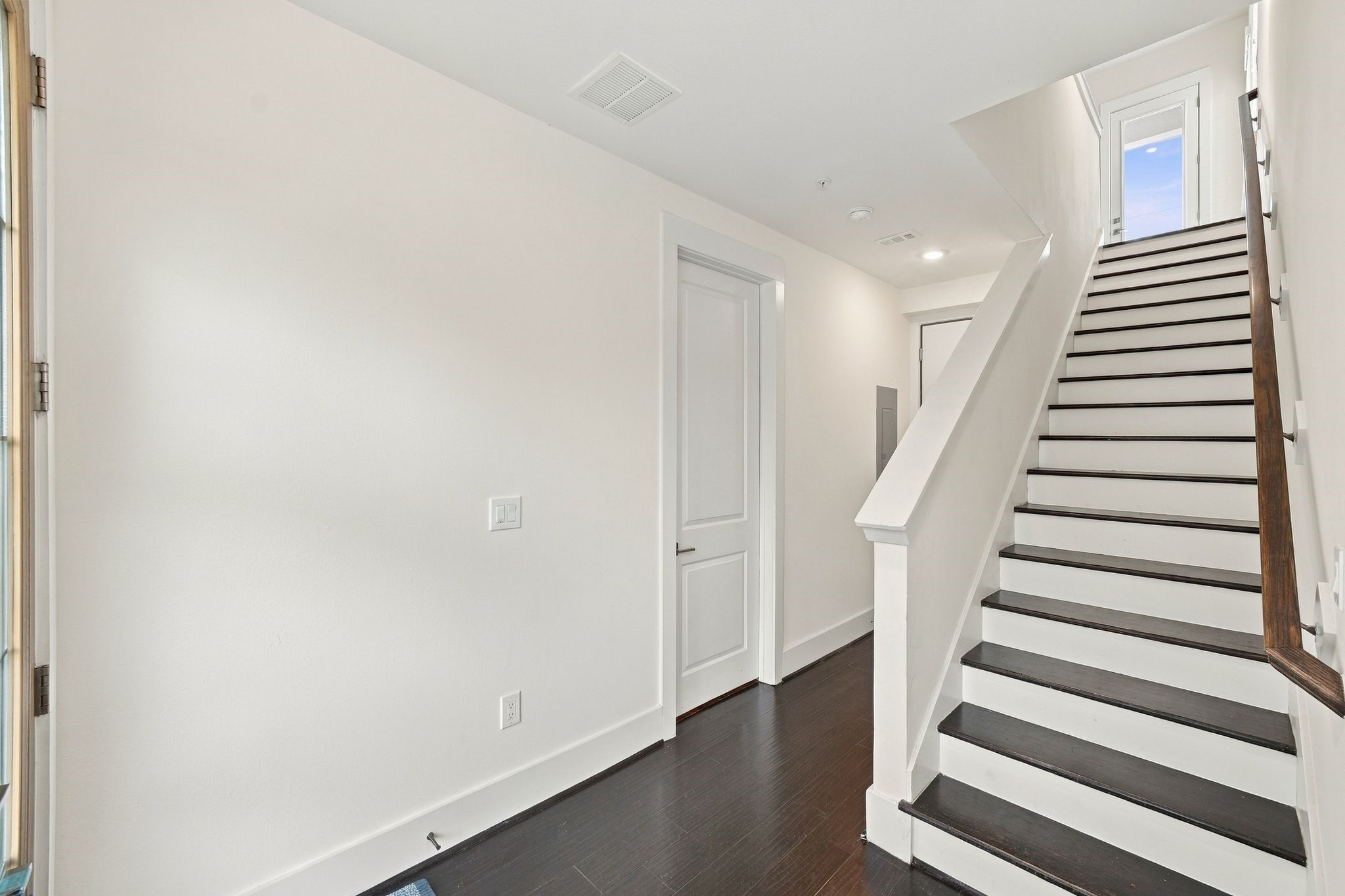 2401 Crawford Street, #C2A, Houston, TX 77004