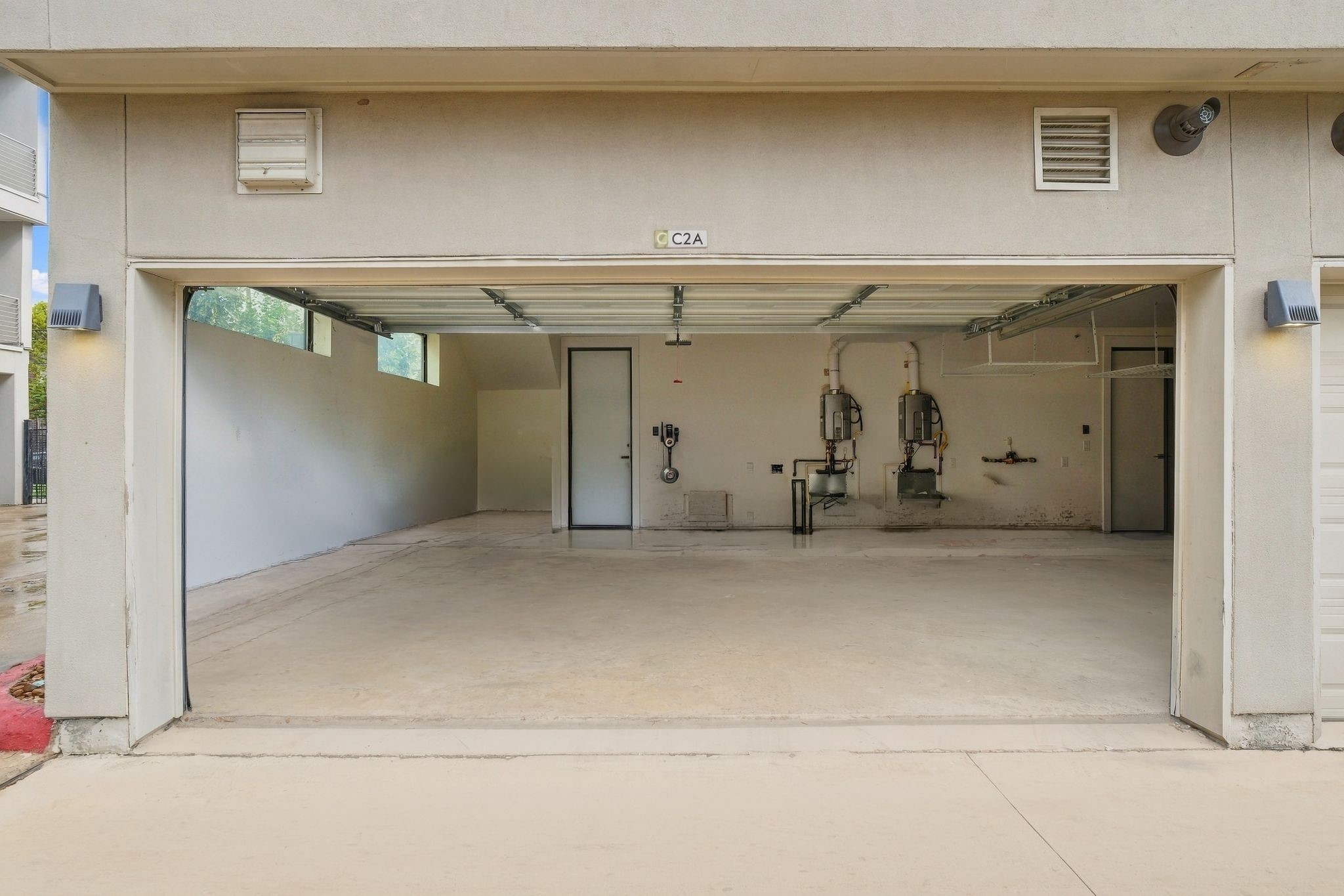 2401 Crawford Street, #C2A, Houston, TX 77004