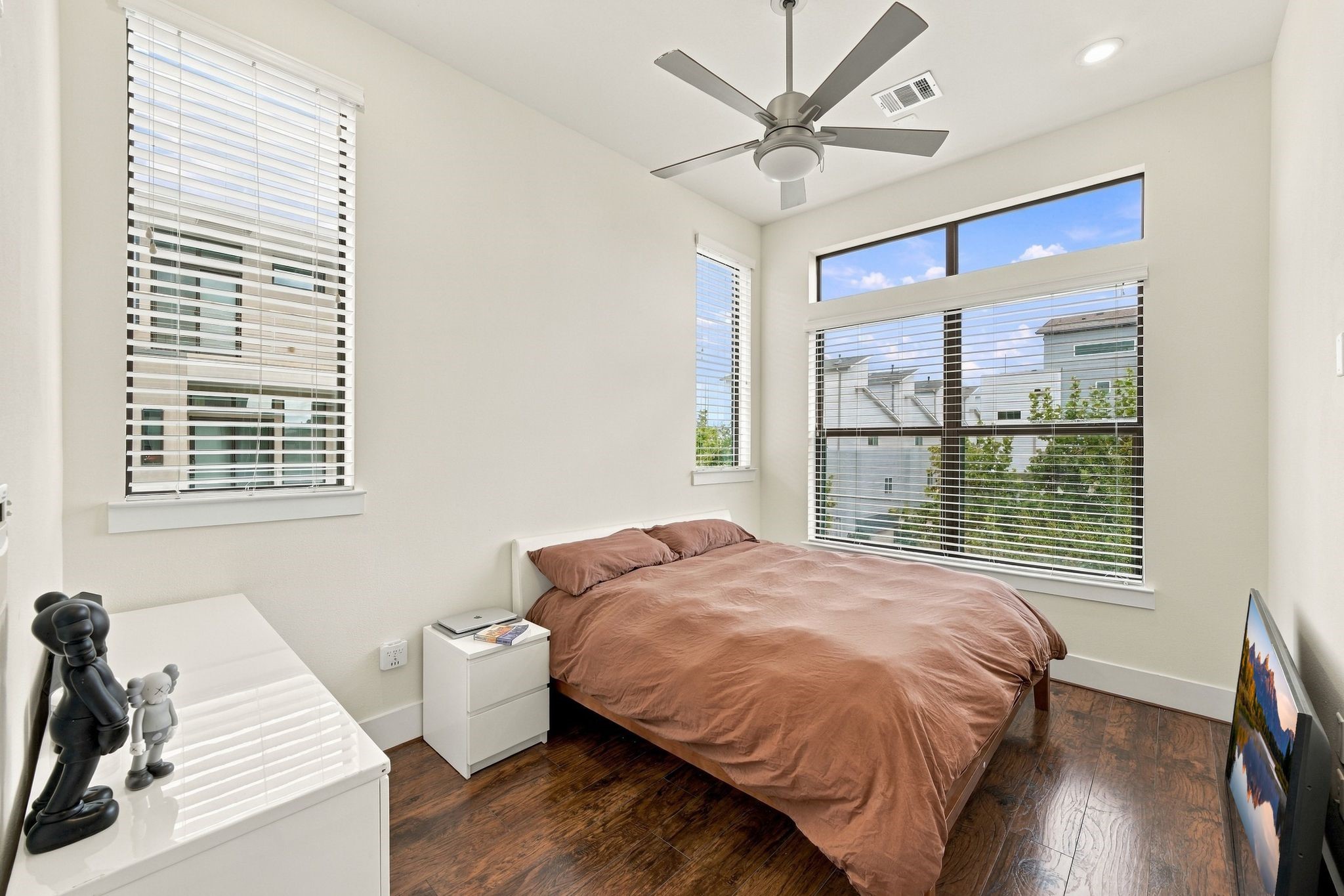 2401 Crawford Street, #C2A, Houston, TX 77004
