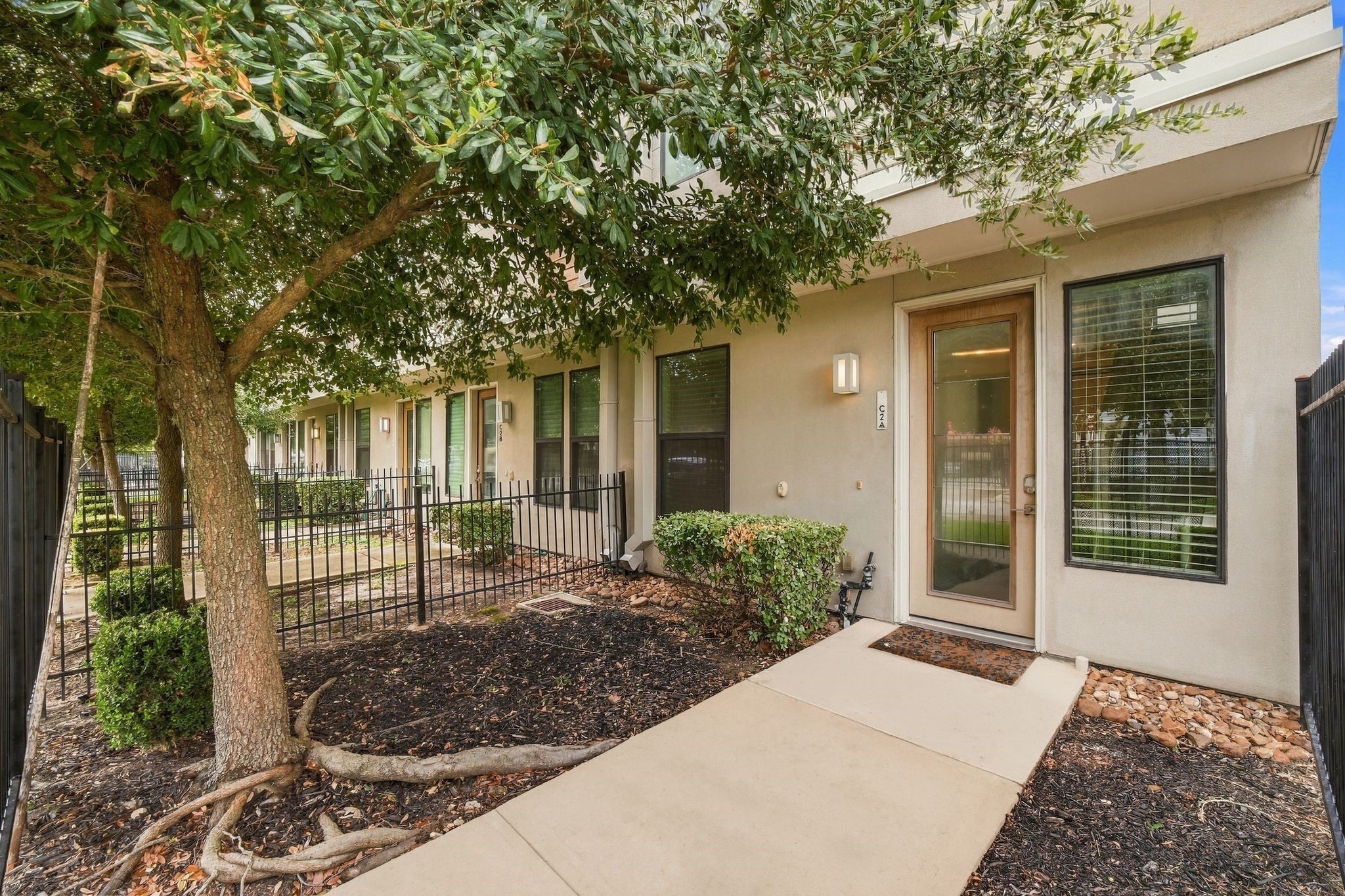2401 Crawford Street, #C2A, Houston, TX 77004 2401 Crawford Street, #C2A, Houston, TX 77004