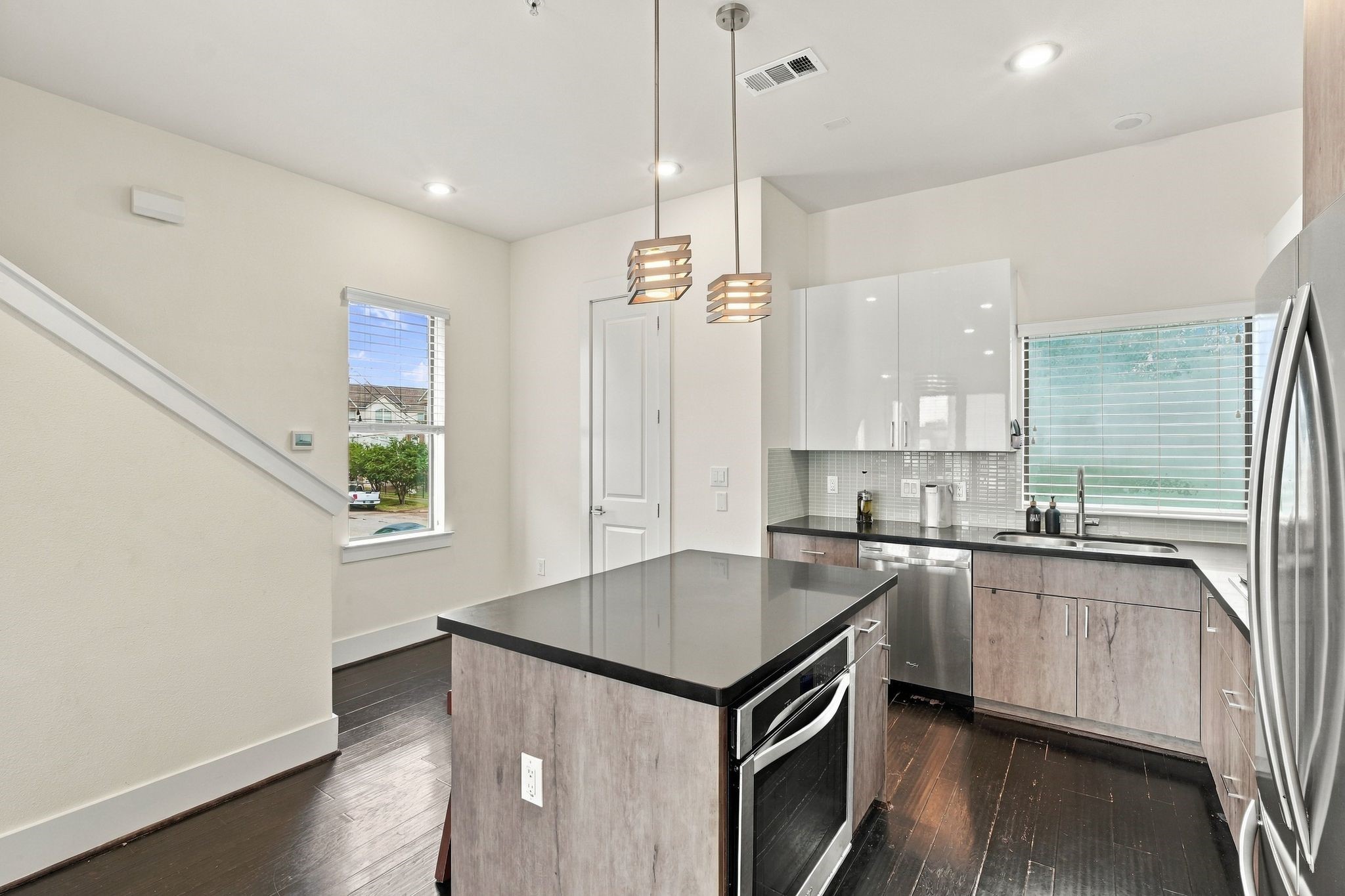 2401 Crawford Street, #C2A, Houston, TX 77004