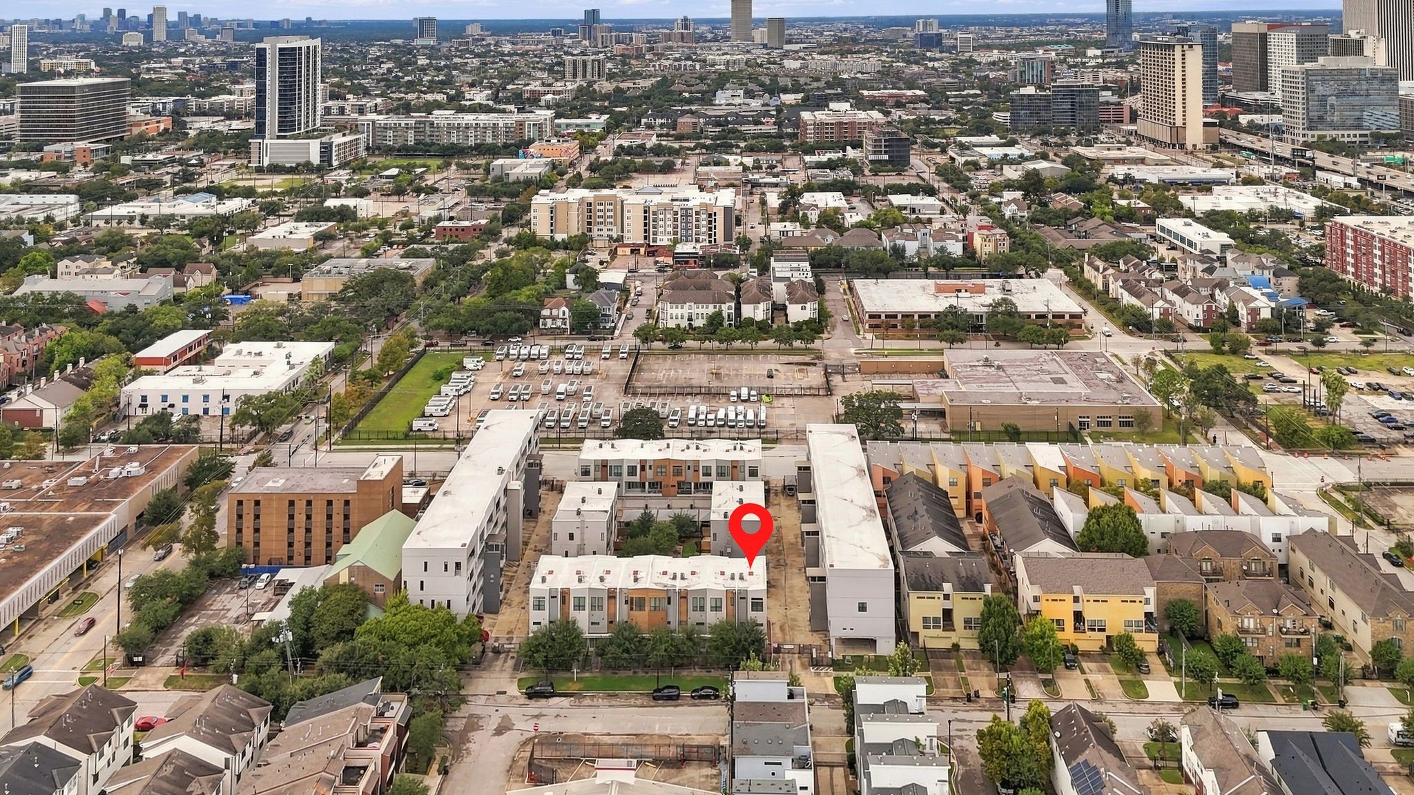 2401 Crawford Street, #C2A, Houston, TX 77004