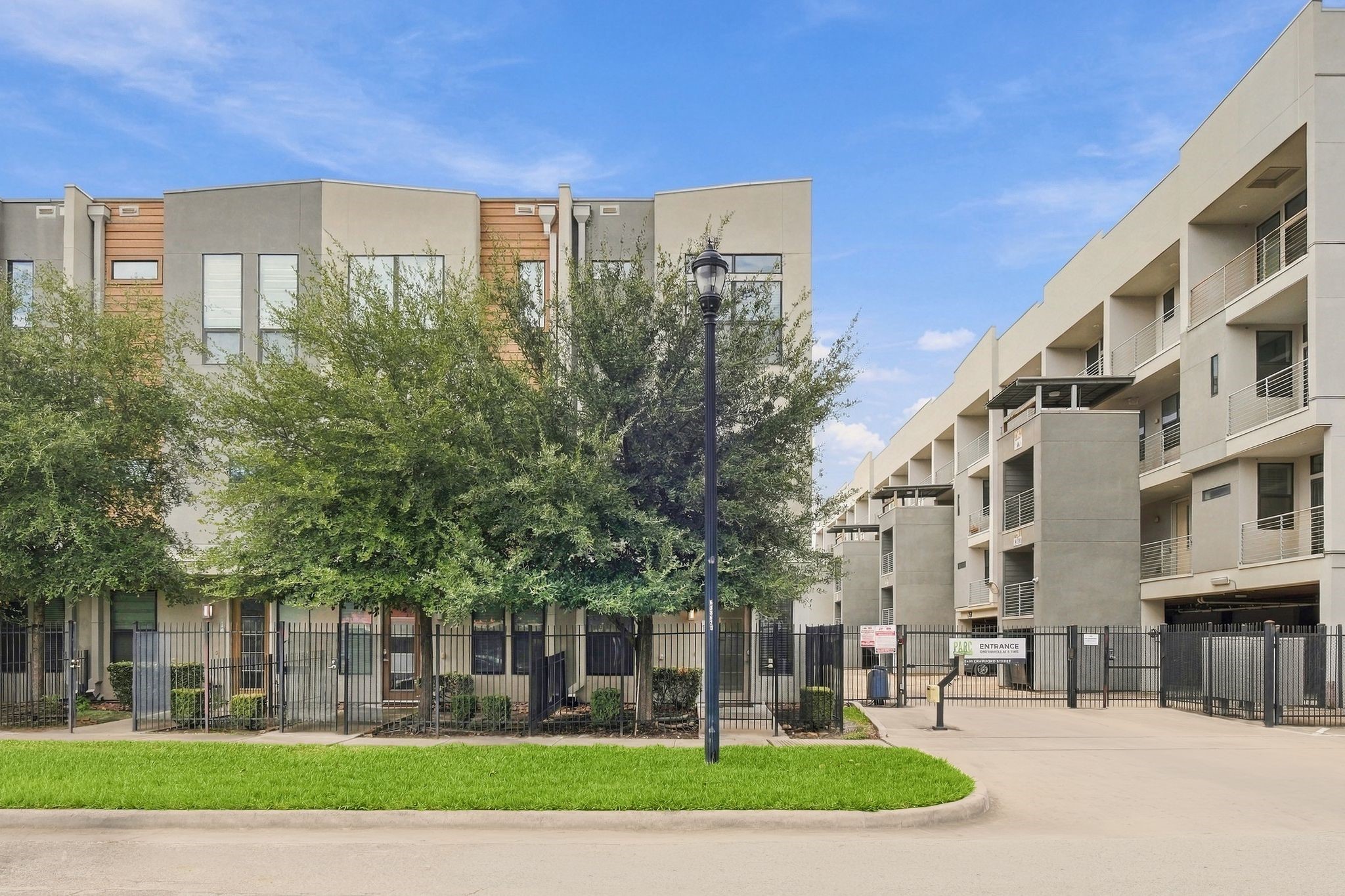 2401 Crawford Street, #C2A, Houston, TX 77004 2401 Crawford Street, #C2A, Houston, TX 77004