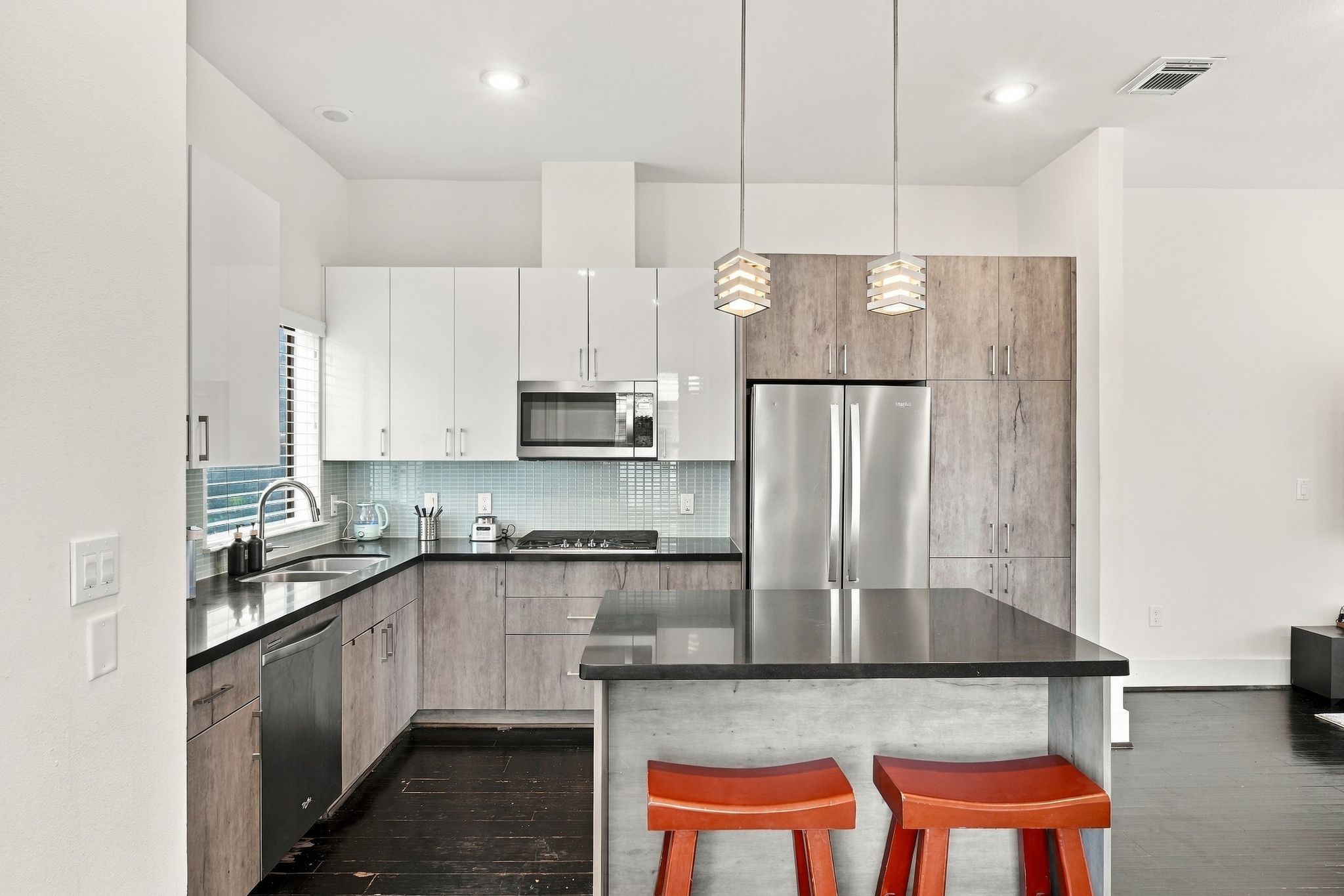 2401 Crawford Street, #C2A, Houston, TX 77004