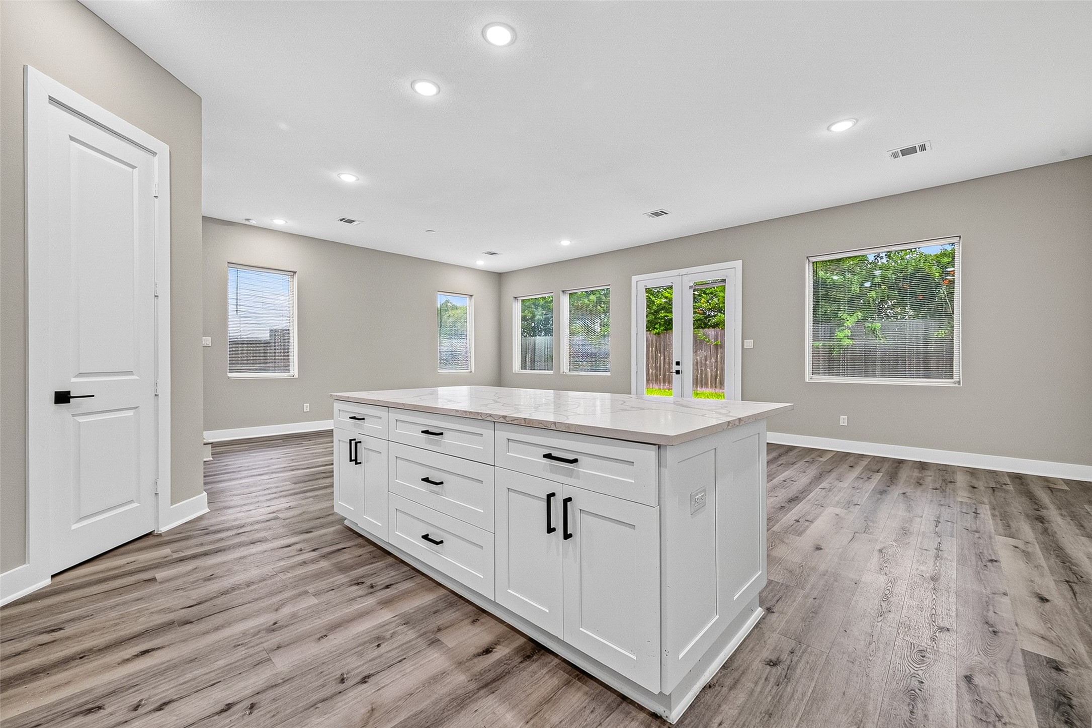 15030 Wunderlust ln, Houston, TX 77069