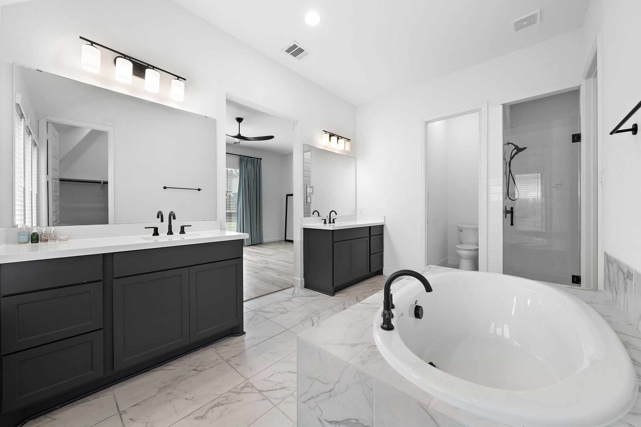 Primary bath with 2 vanity areas