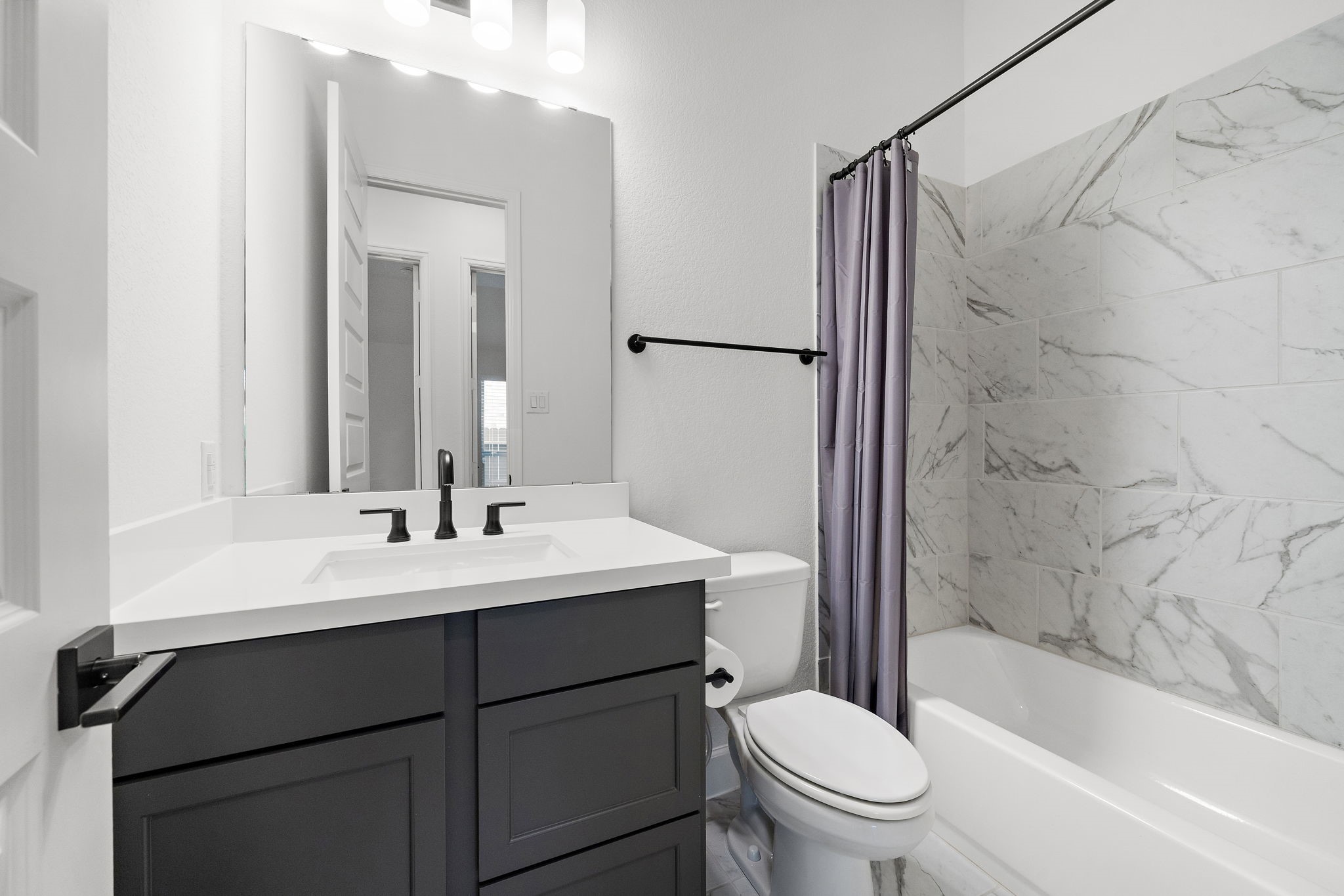 Hallway Bathroom by guest bedrooms 2 & 3.