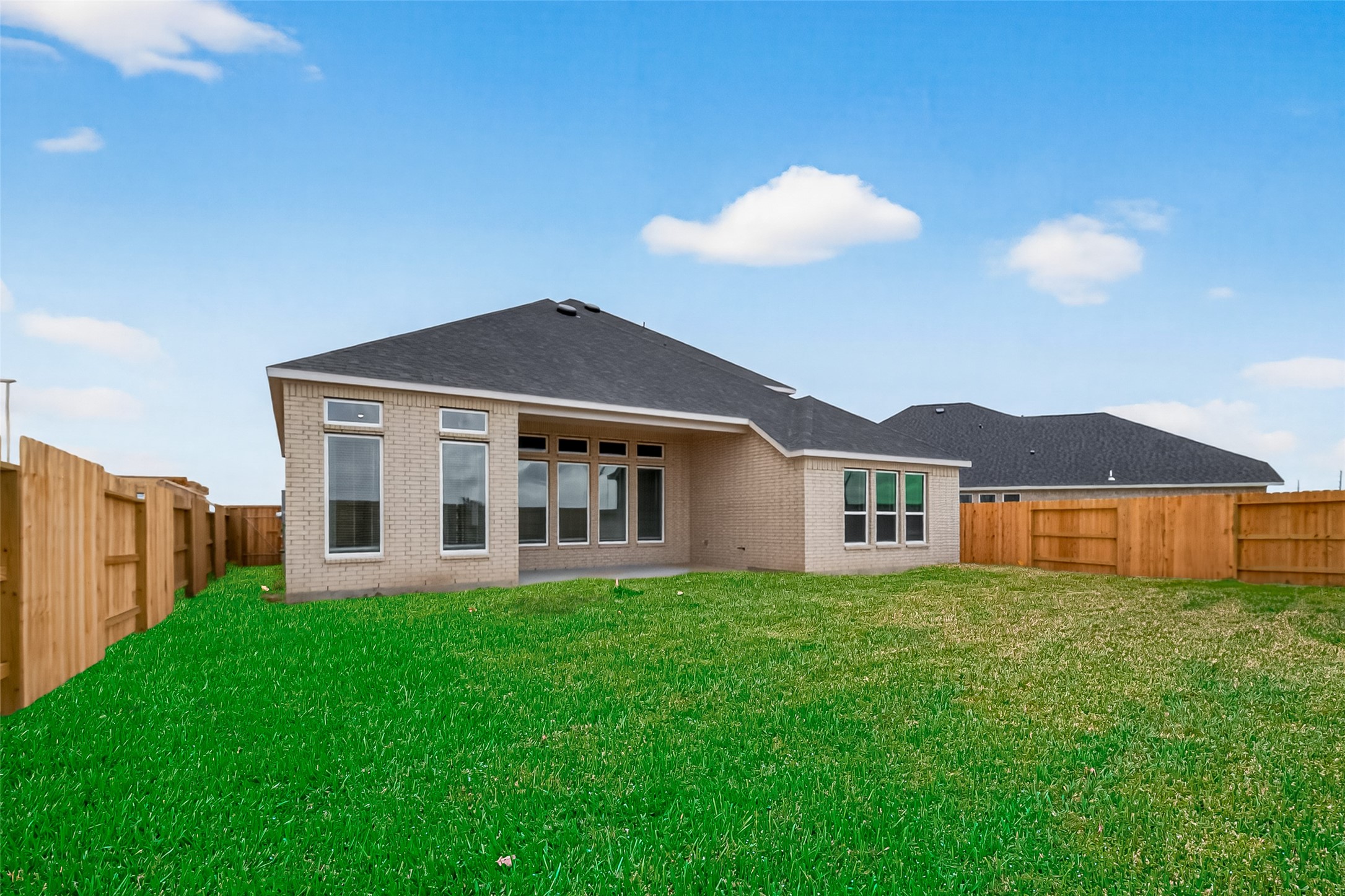 2510 Shallow Lake Lane, Iowa Colony, TX 77583