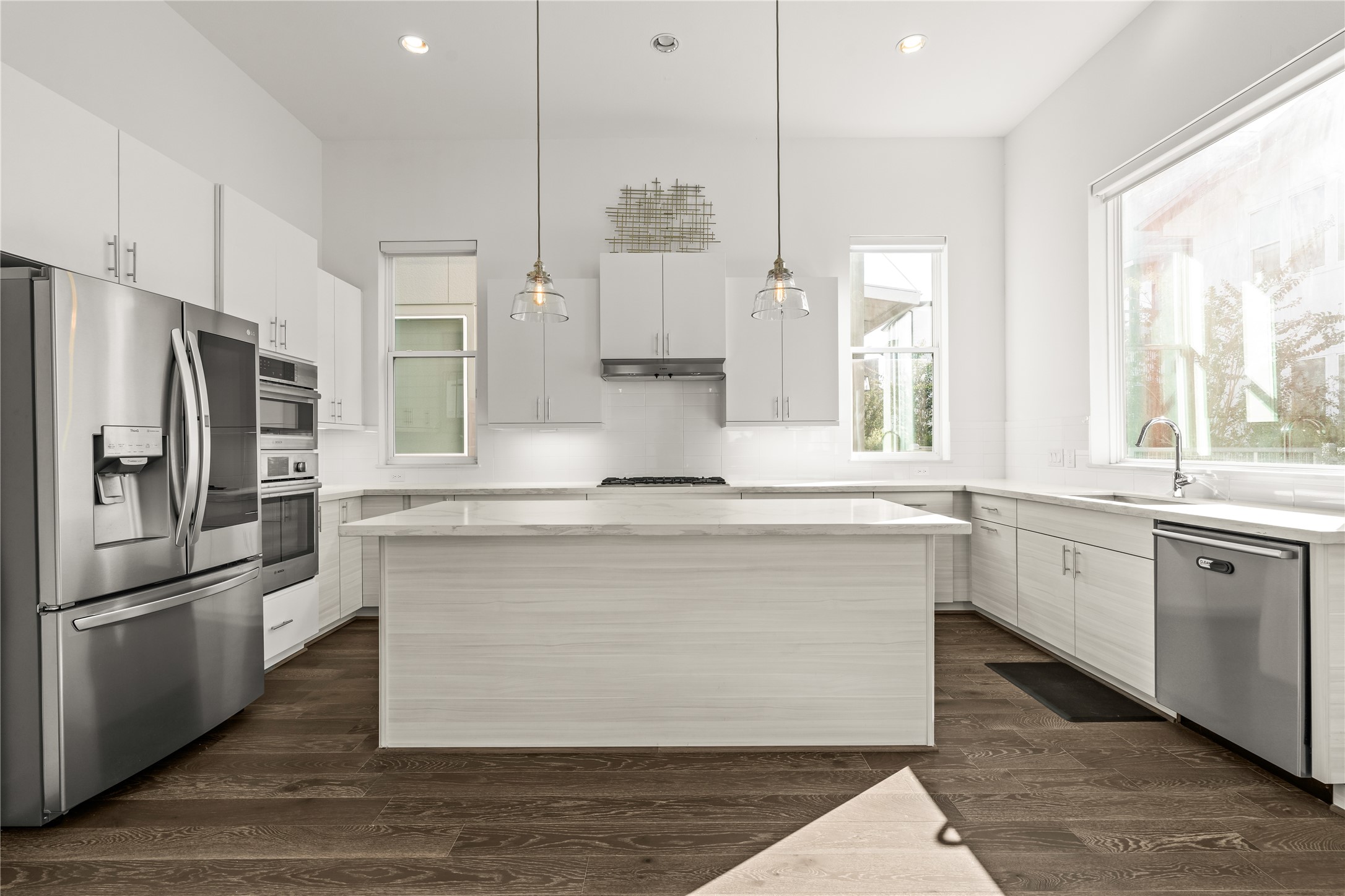 9811 Finch Falls Lane, Houston, TX 77080