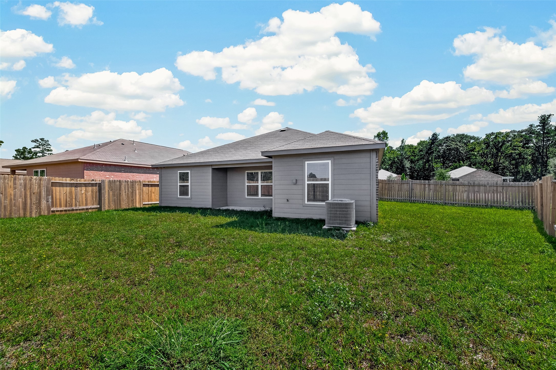 25405 Glacier Lake Drive, Cleveland, TX 77328